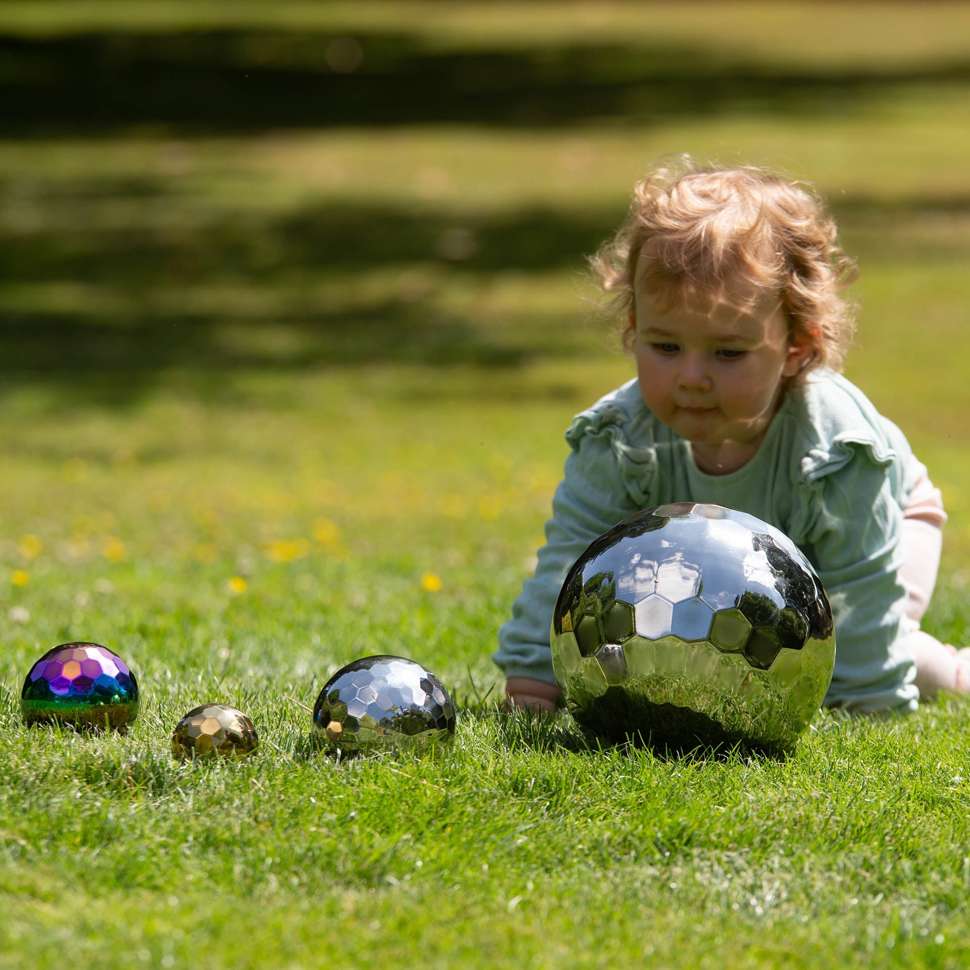 Tickit Sensory Steel Tumble Ball palla sensoriale 15 cm acciaio