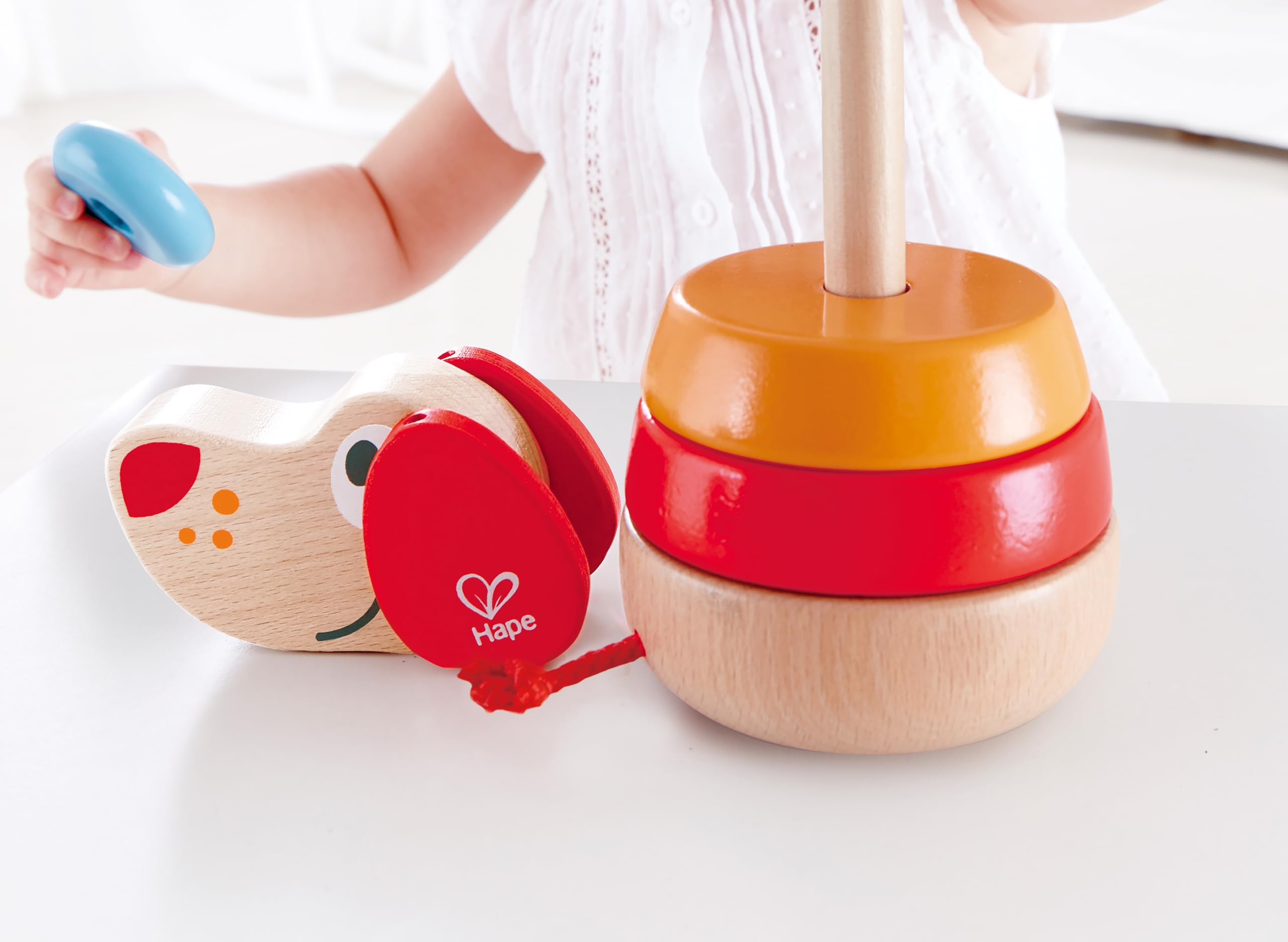 Hape Pepe Arcobaleno impilabile in legno cane 6 pezzi da 12 mesi