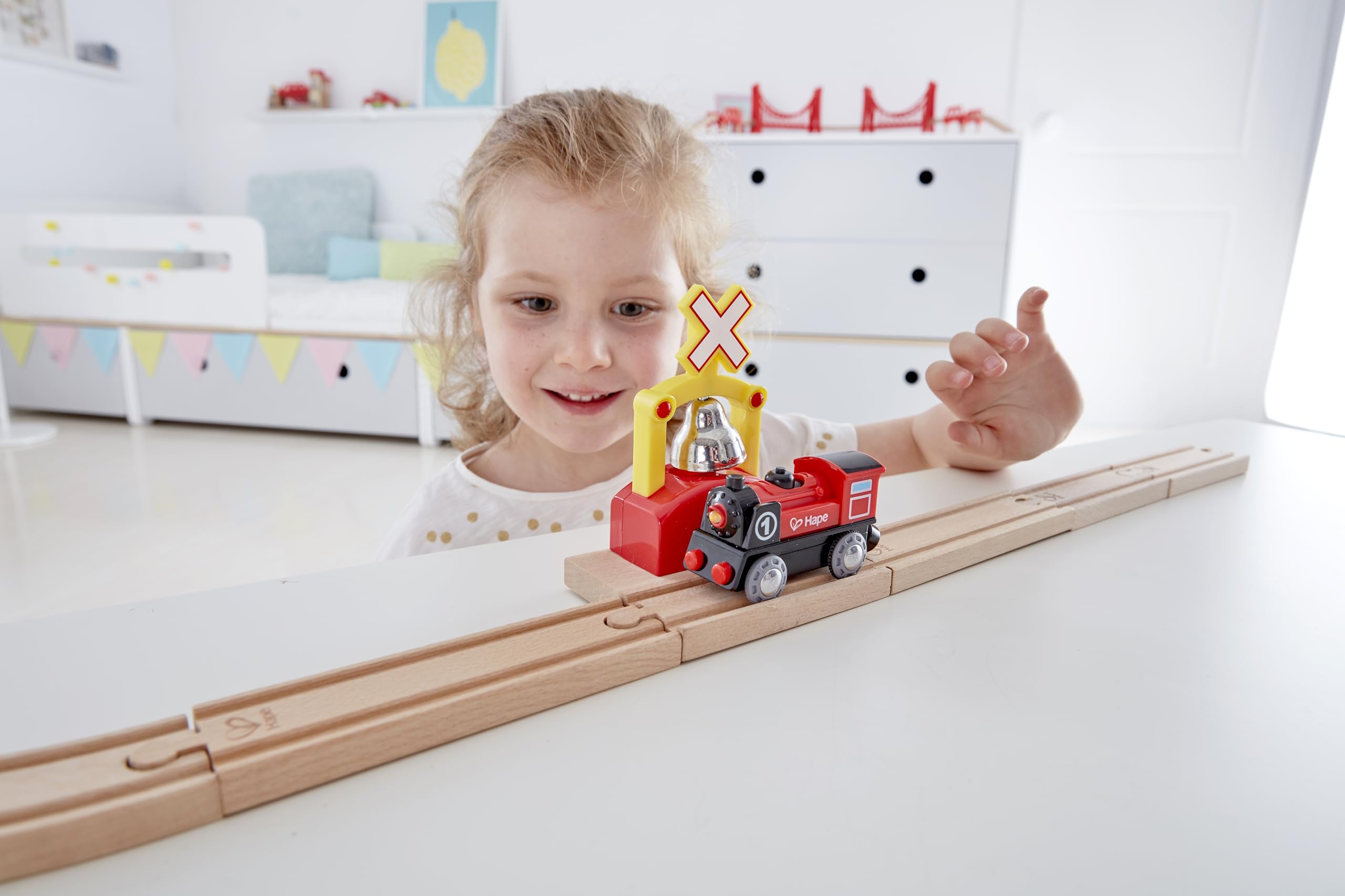 Hape Campanella Treno Automatica trenino legno con suono