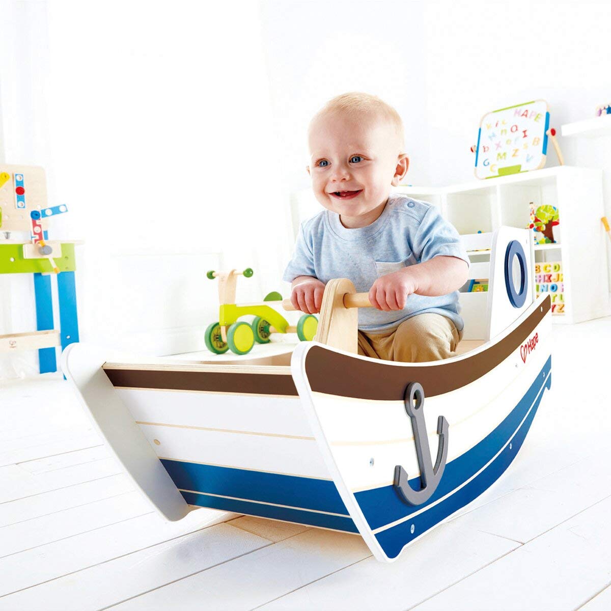 Hape Barca a Dondolo cavalcabile legno equilibrio 12 mesi