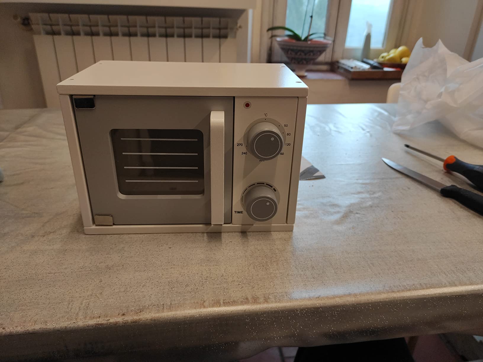 smallfoot 11184 microonde giocattolo legno forno 3 anni