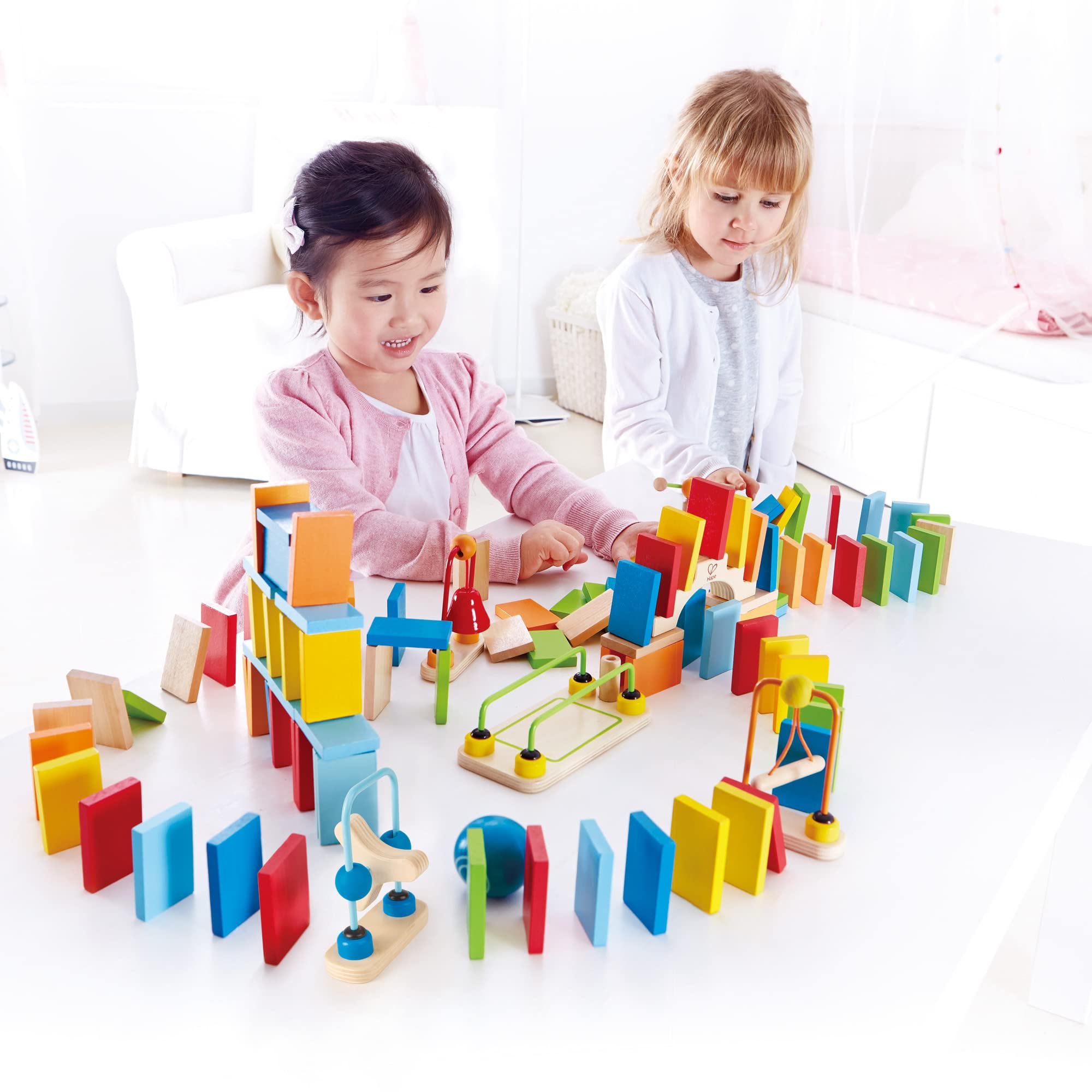 Hape Domino Dinamici set domino legno 107 pezzi multicolore