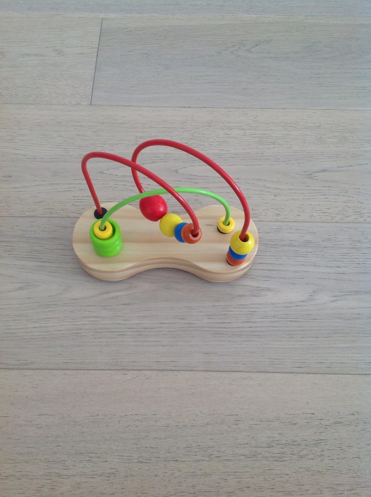 Hape Doppio Tracciato labirinto perline legno 6 mesi