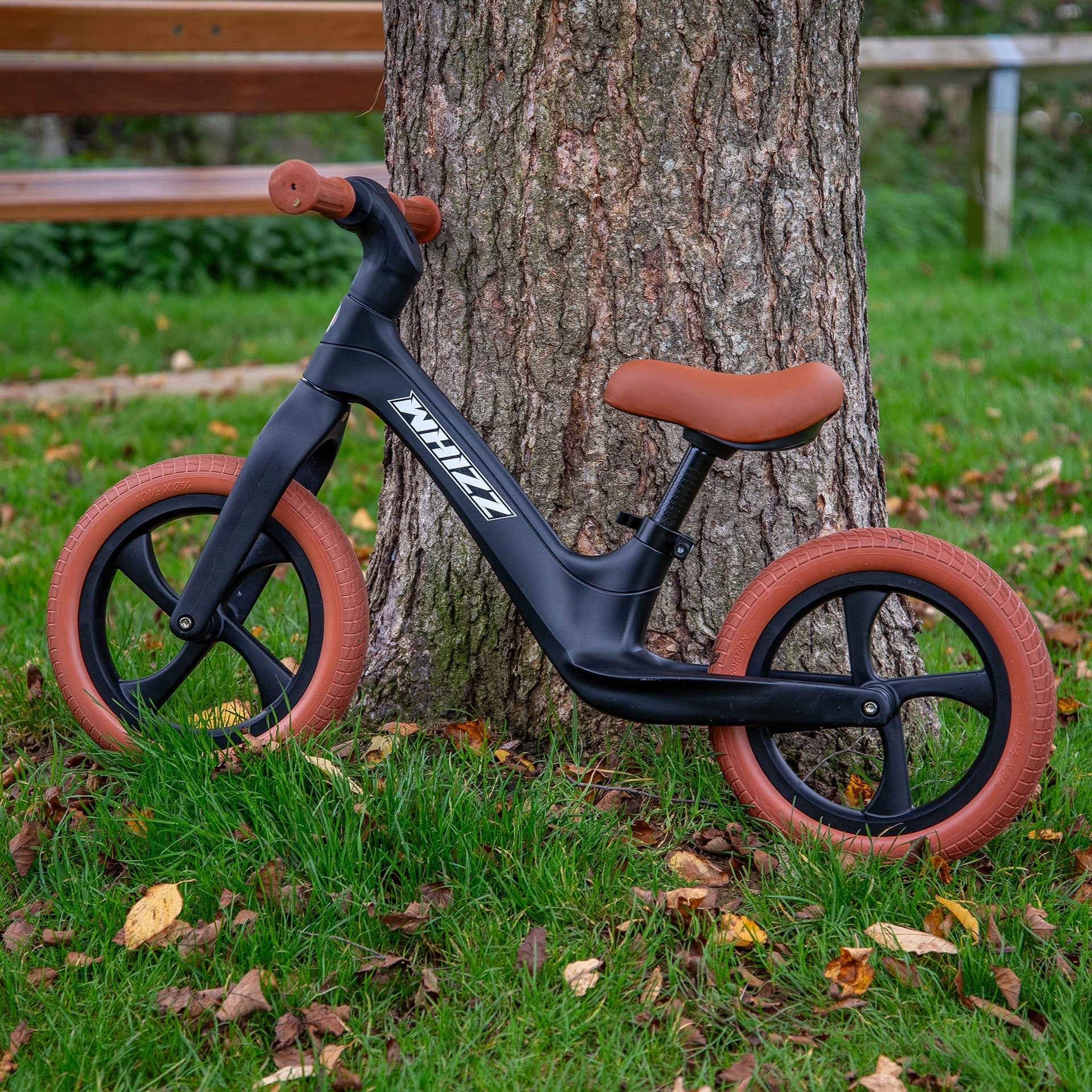 Tickit Whizz Balance Bike bici senza pedali nera 24 mesi