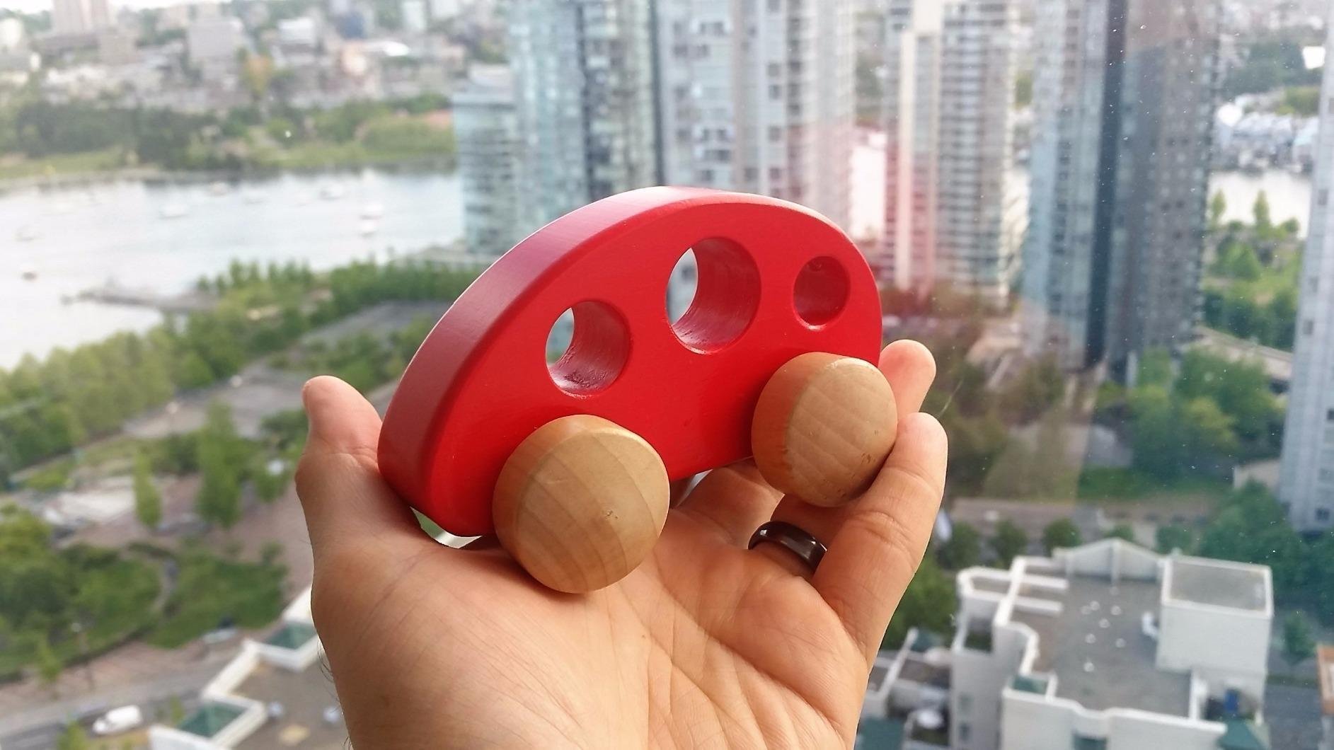 Hape E0052 Mini Furgone Auto Legno Rosso