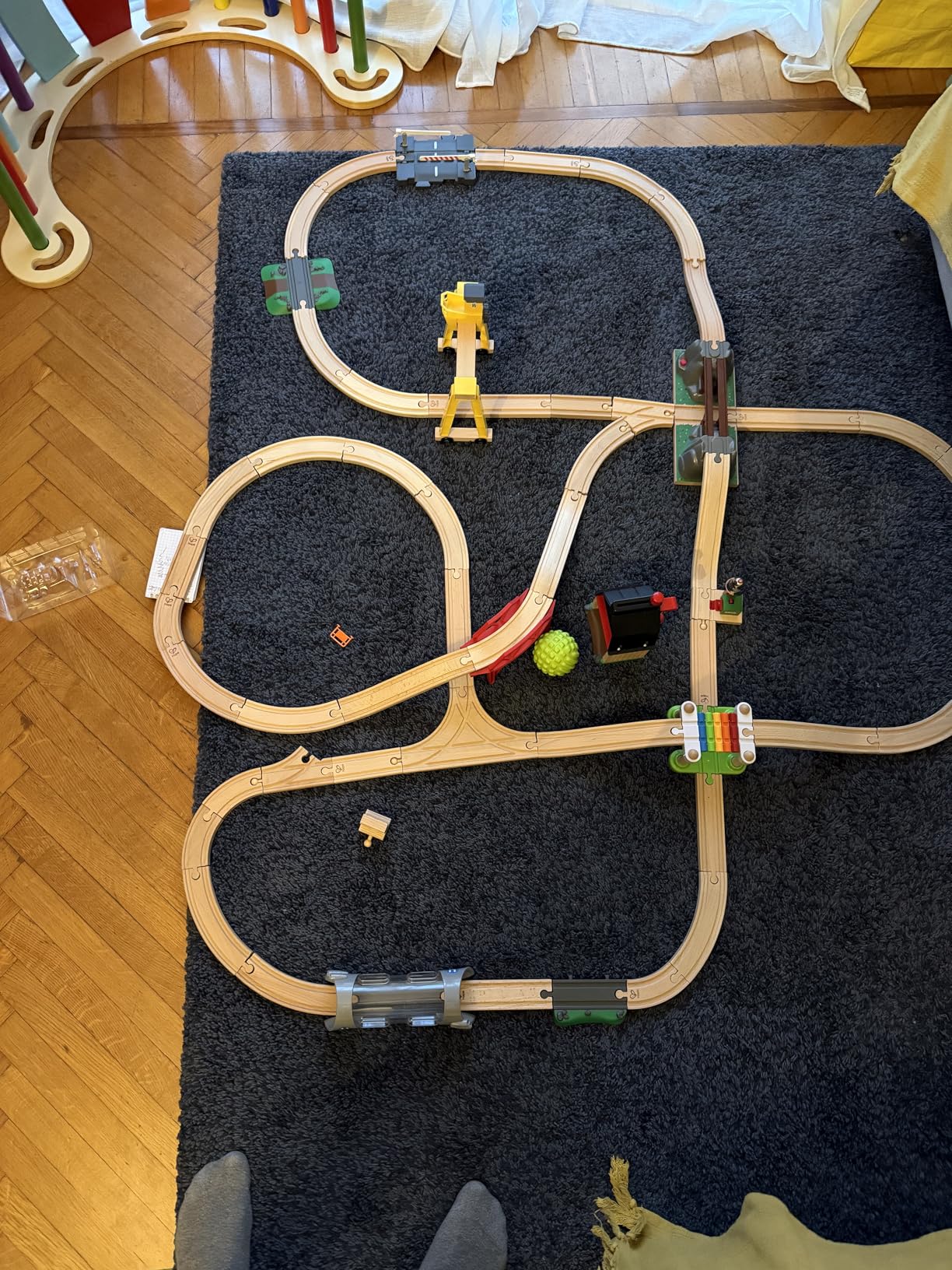Hape Super Espansione Binari treno legno 24 pezzi
