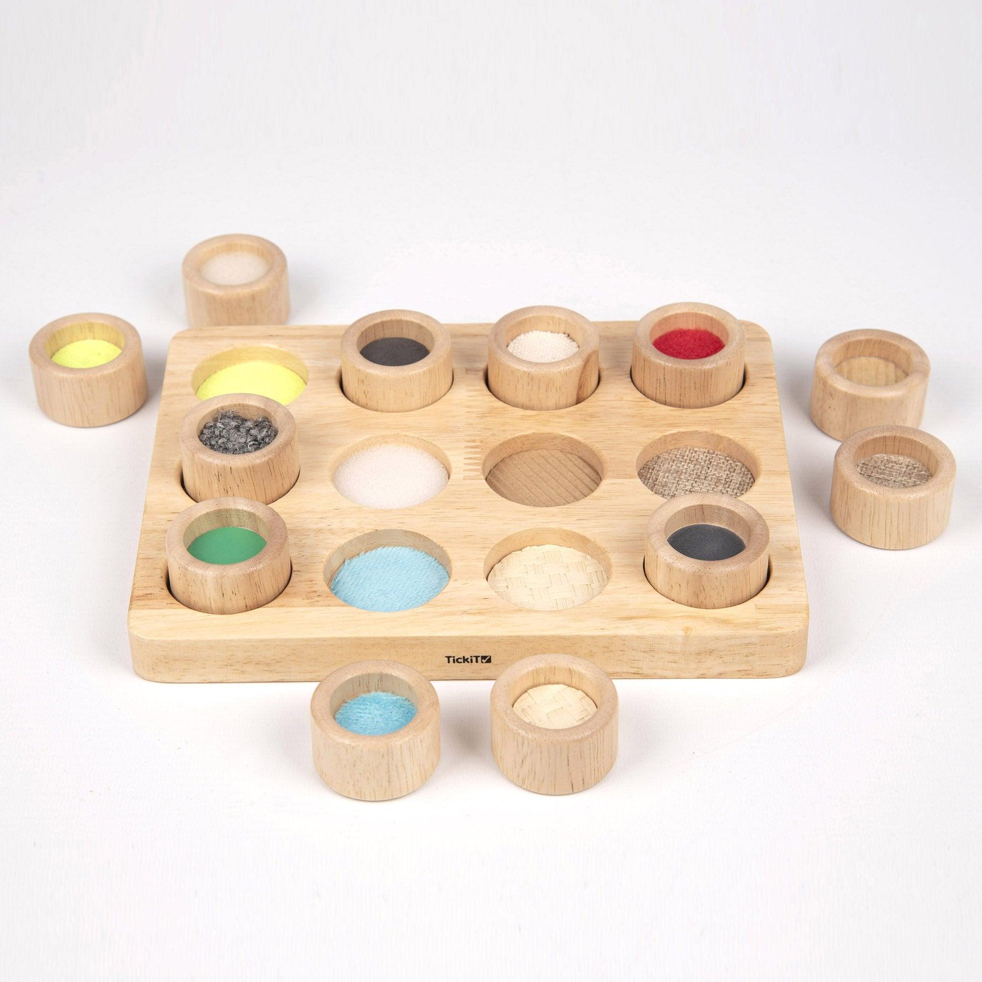 Tickit 72101 Touch & Match tavola tattile legno 12 pezzi