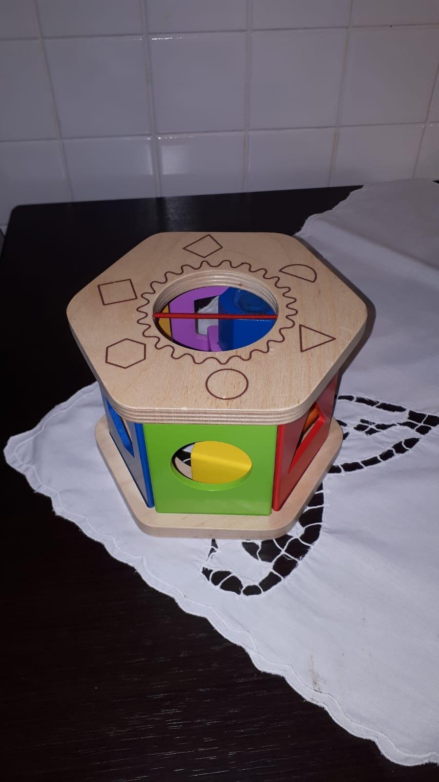Hape E0407 Gioco di Incastro in legno per motricità