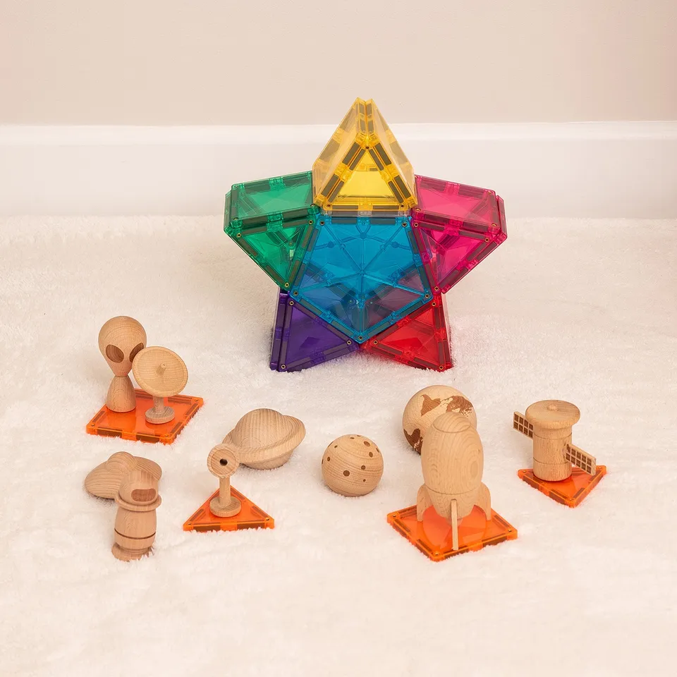 Tickit Wooden Space Adventure Light Star Pack set magnetico 28 pezzi spazio