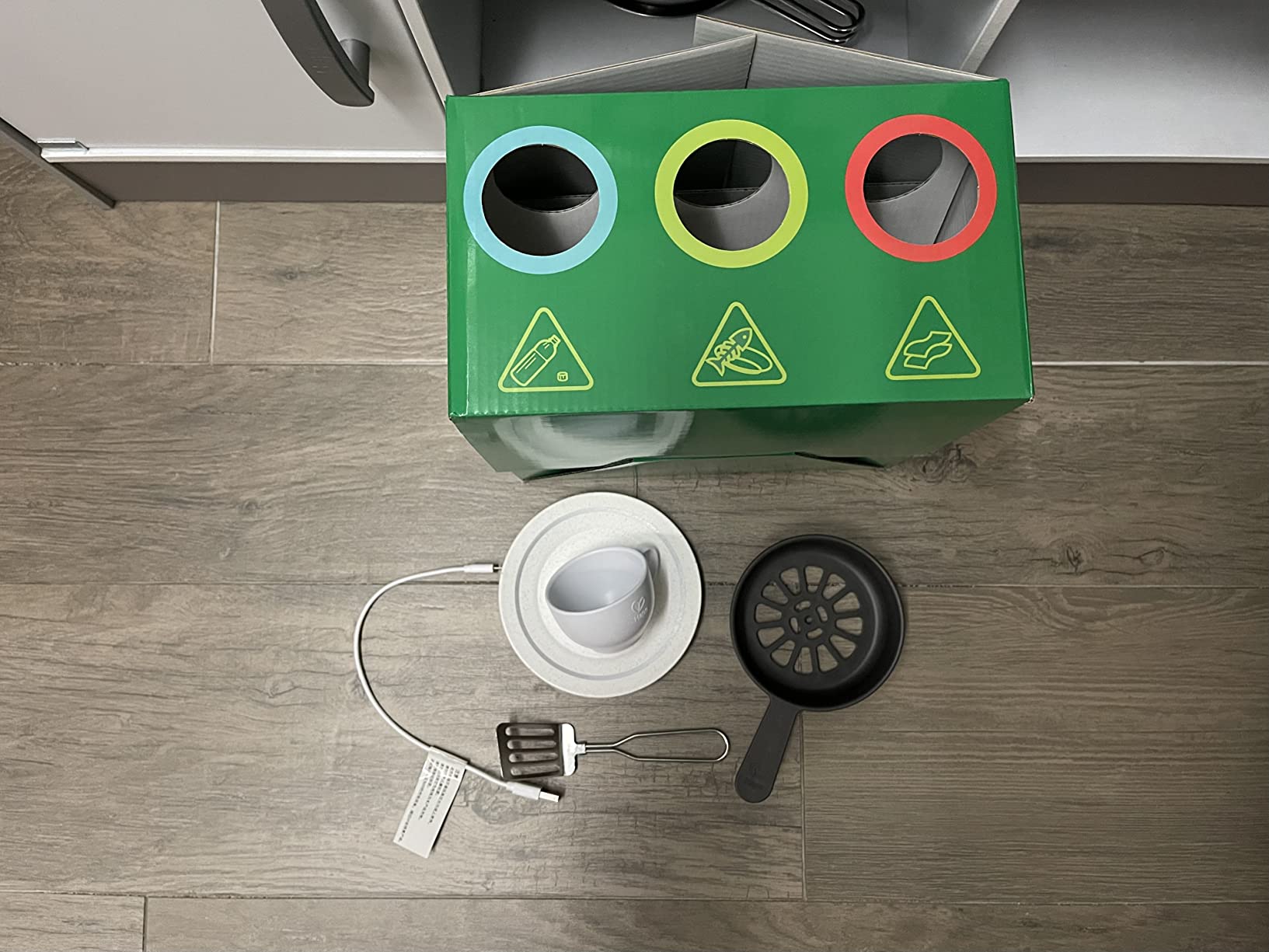 Hape Deluxe E3177 cucina gioco legno microonde