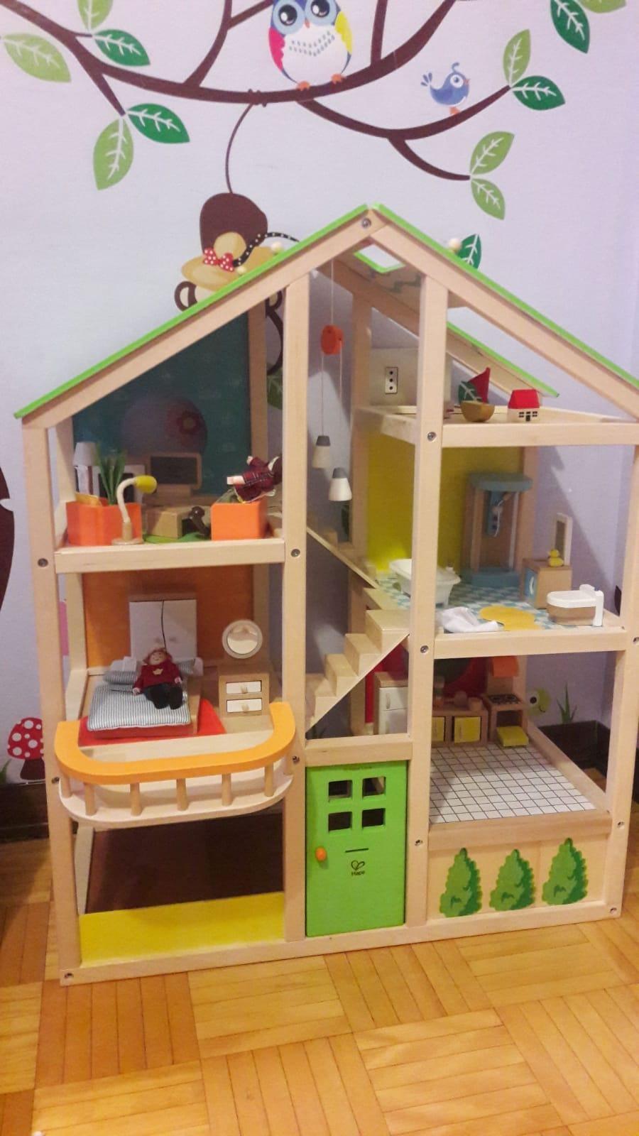Hape E3401 Casa 4 Stagioni casa bambole legno arredata