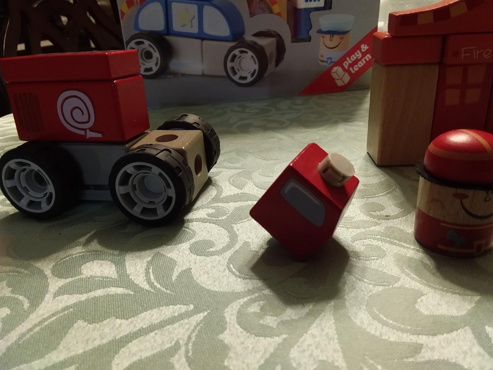 smallfoot Set Costruzioni 10624 Stazione Pompieri con auto legno