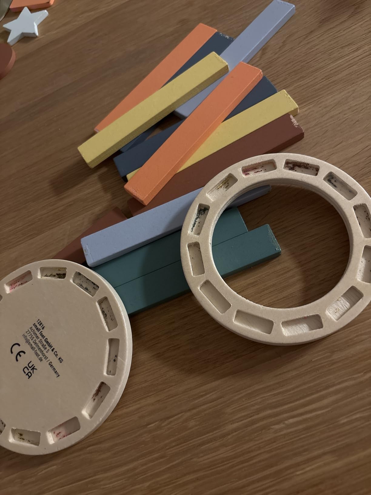 smallfoot Montessori 12816 gioco legno cestello 3 dischi