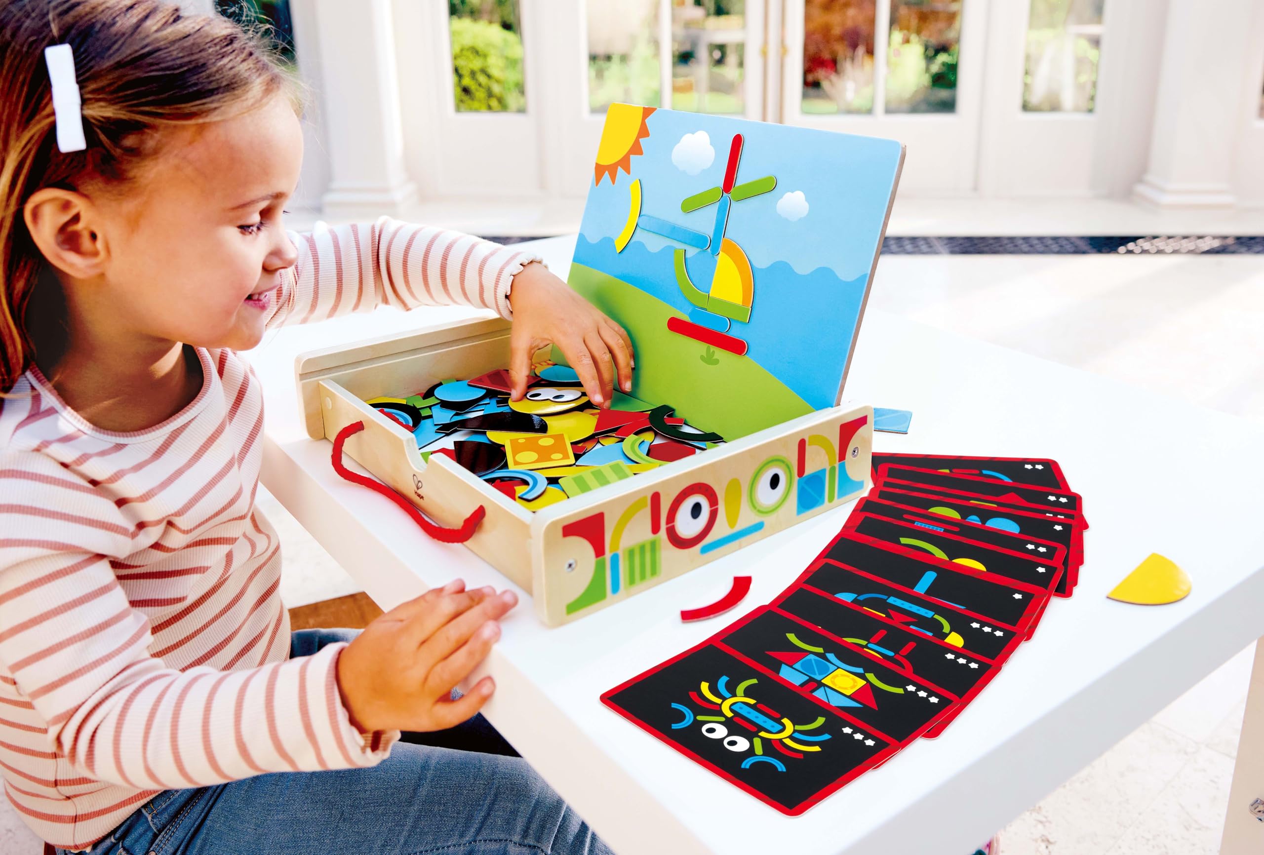 Hape Valigia Magnetica gioco magnetico 100 pezzi legno
