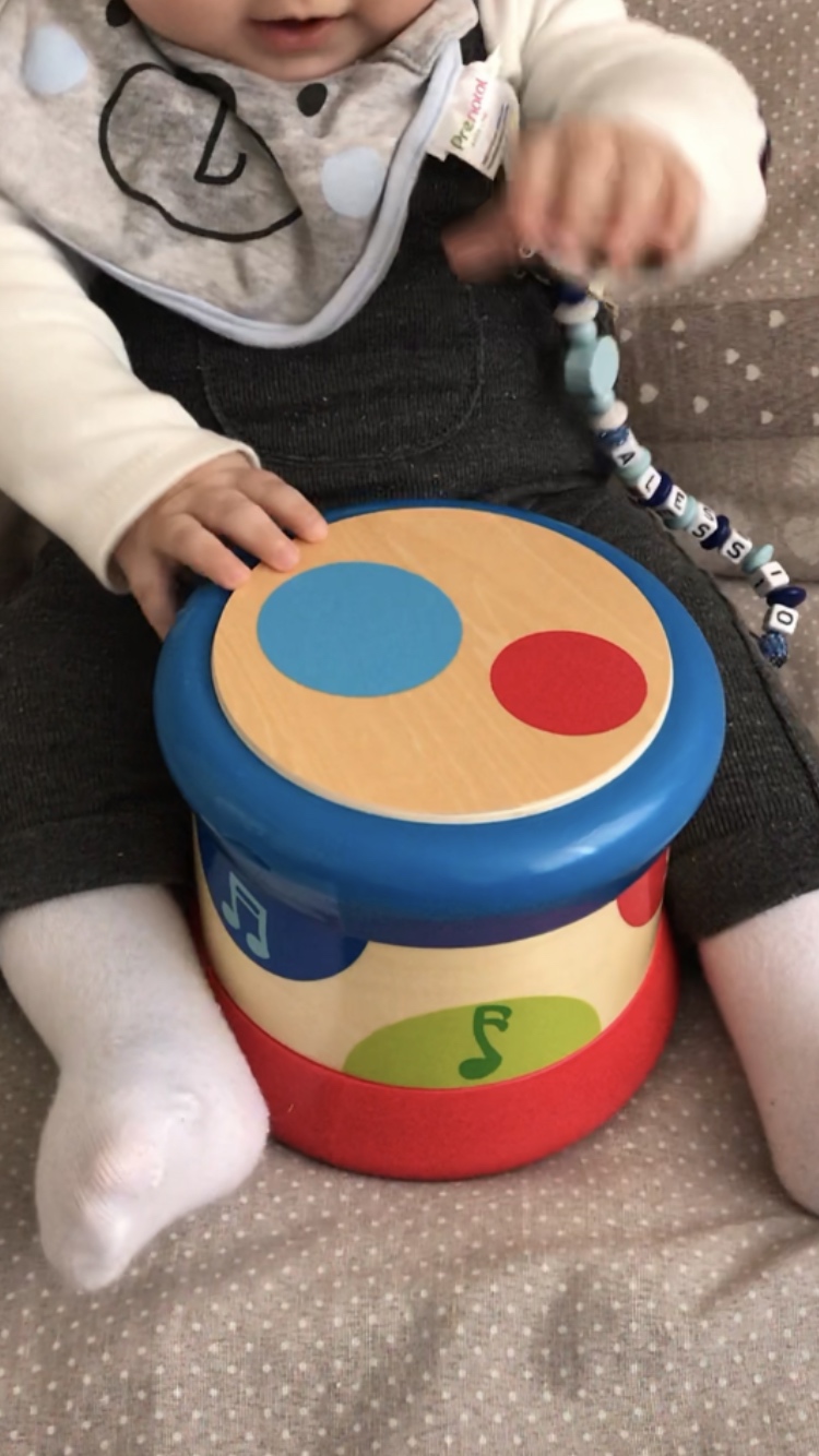 Hape Baby Tamburo musicale legno luci dai 6 mesi