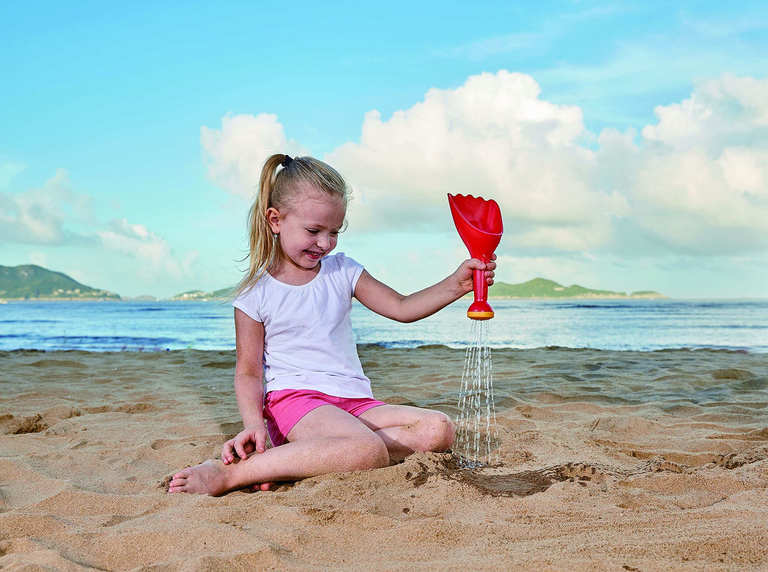 Hape Paletta con Innaffiatoio Giocattolo Spiaggia Rossa 18 Mesi