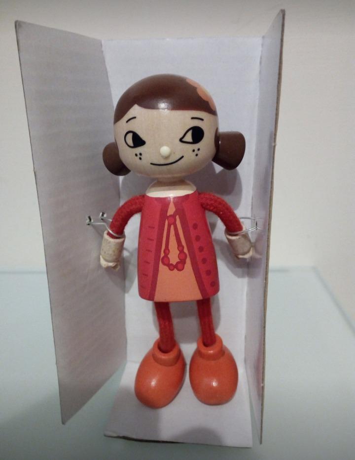 Hape Famiglia Moderna Mamma bambola in legno snodata