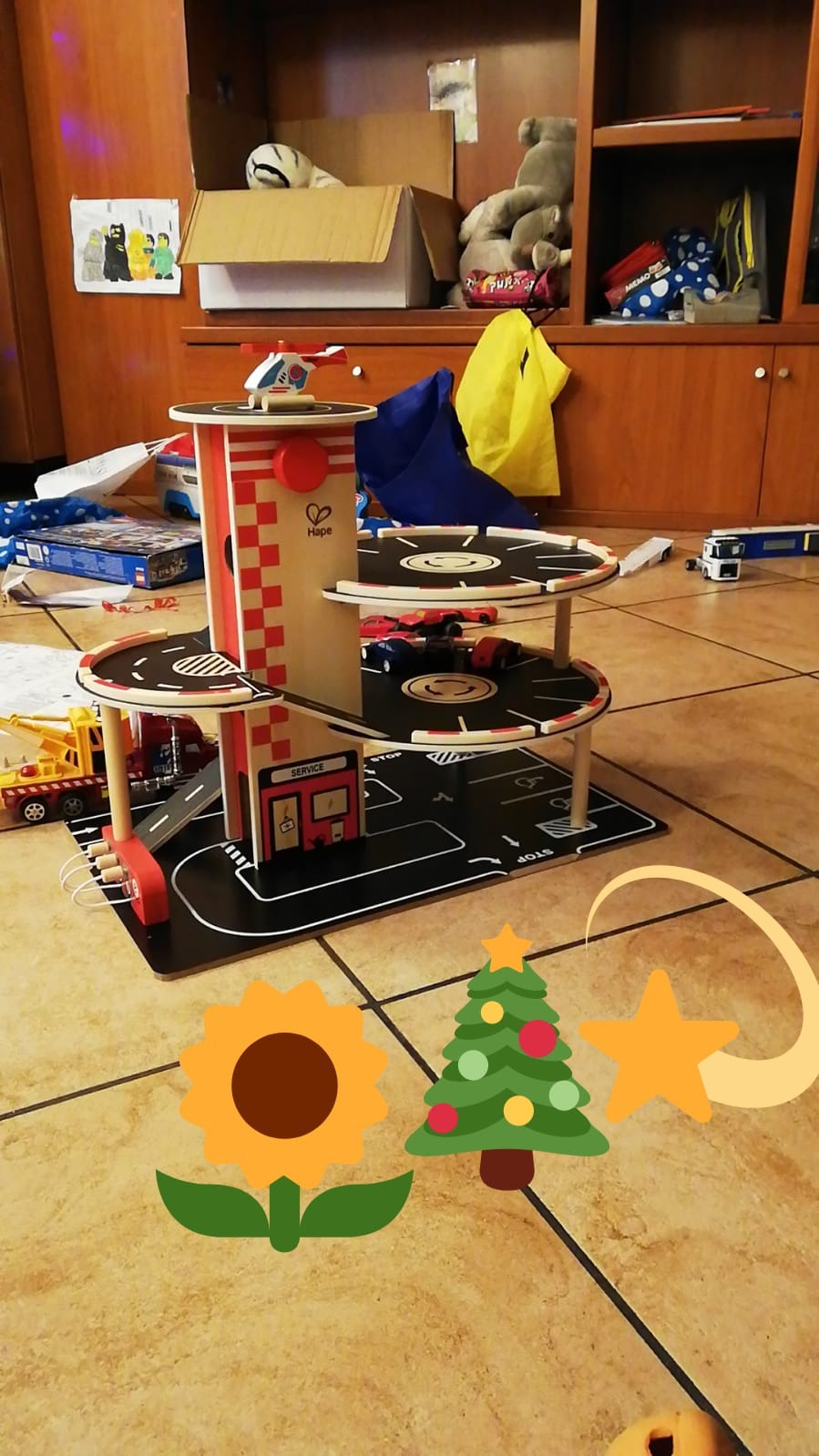 Hape Garage Legno 4 piani rampa auto elicottero