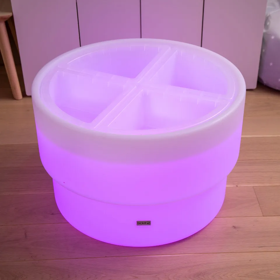 Tickit Discovery Glow Water Table tavolo acqua luminoso 5 pezzi