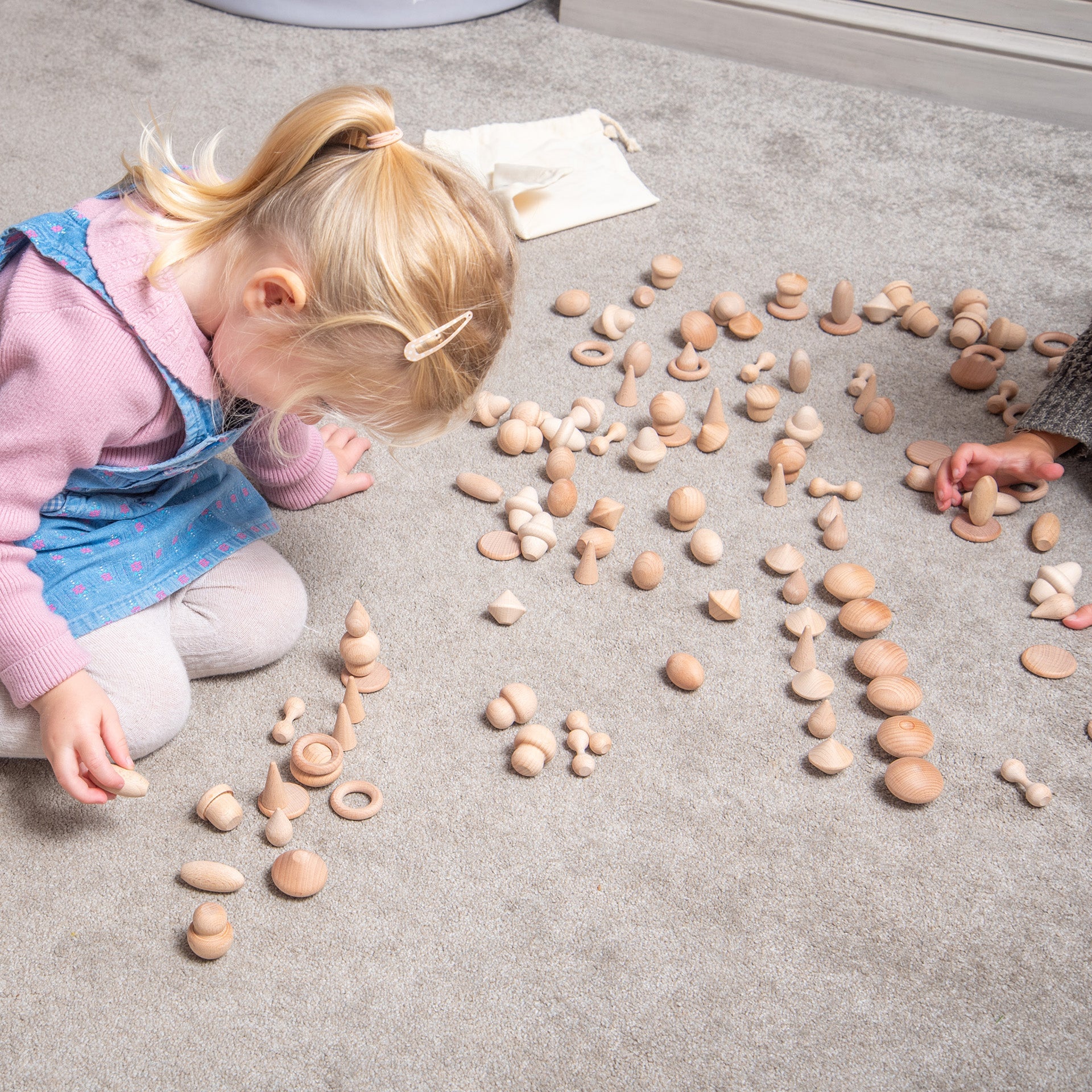 Tickit Wooden Treasures Natural Set loose parts legno 120 pezzi