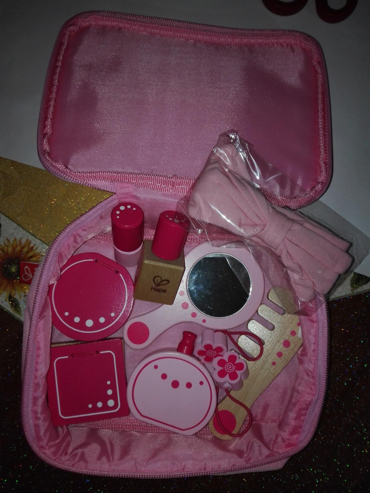 Hape Set di Bellezza trucchi giocattolo legno 11 pezzi rosa