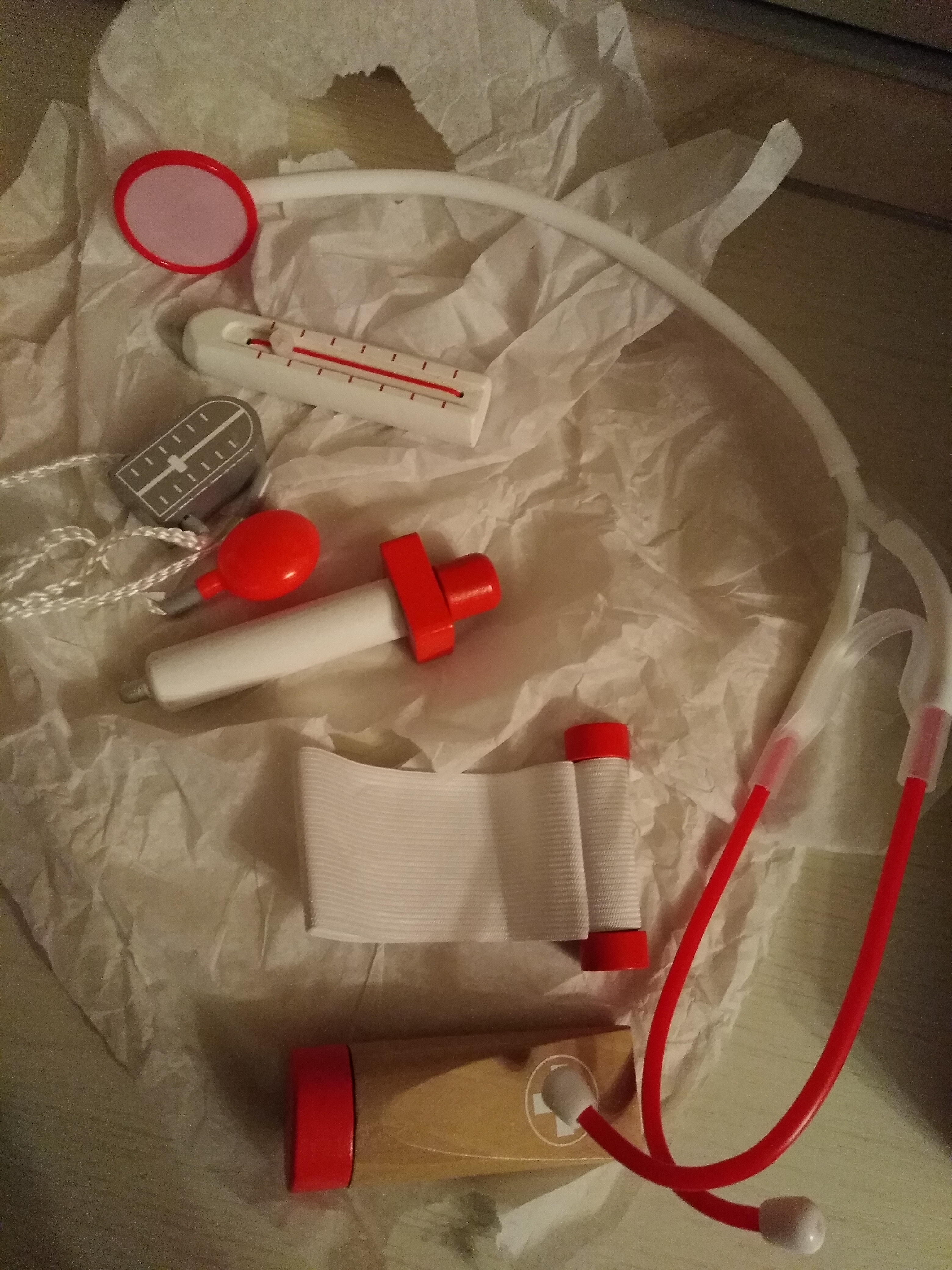 Hape Set del Dottore valigetta giocattolo con stetoscopio