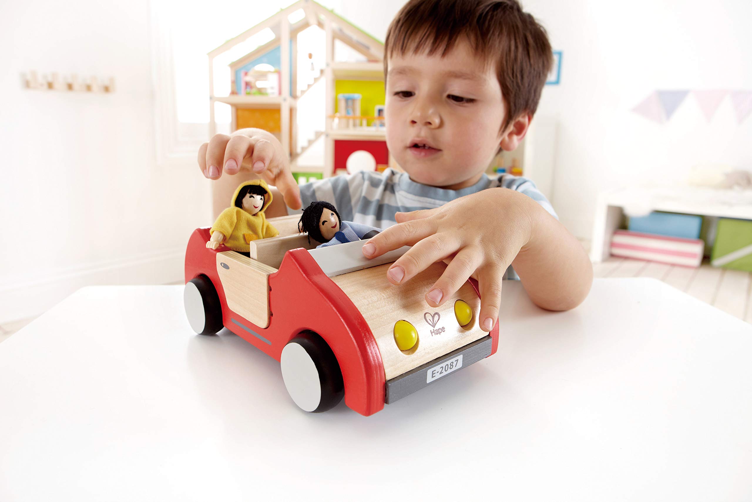 Hape Auto Familiare macchina rossa in legno 3 anni