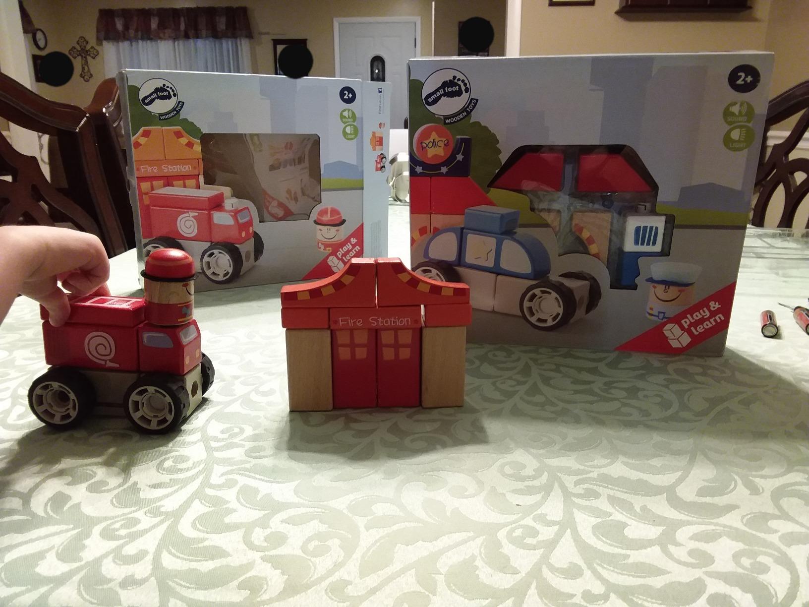 smallfoot Set Costruzioni 10624 Stazione Pompieri con auto legno