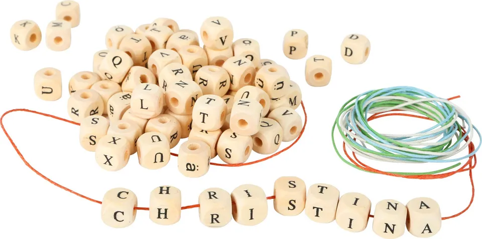 Small Foot Catene di Lettere Kit Perline Legno 300 Pezzi