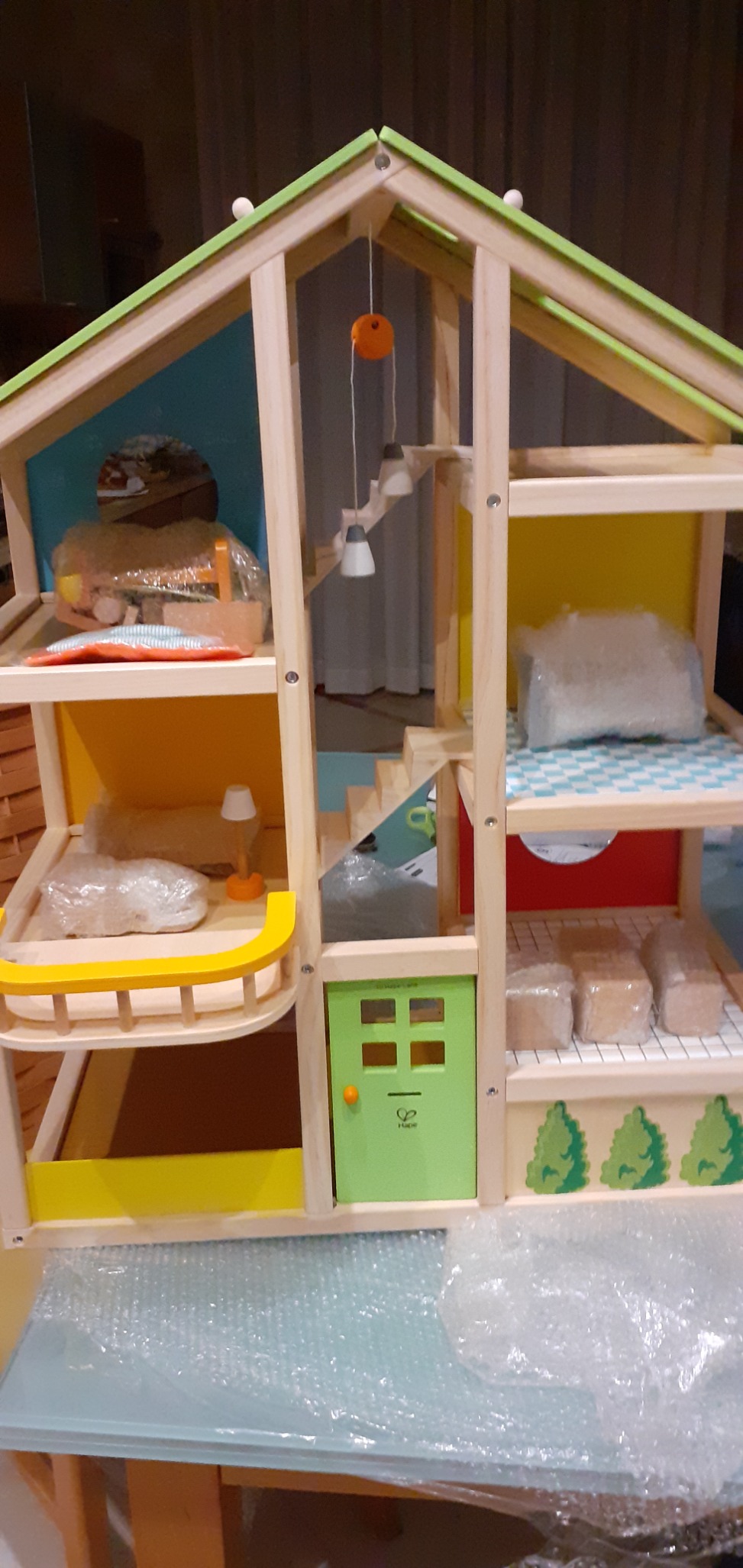 Hape E3401 Casa 4 Stagioni casa bambole legno arredata