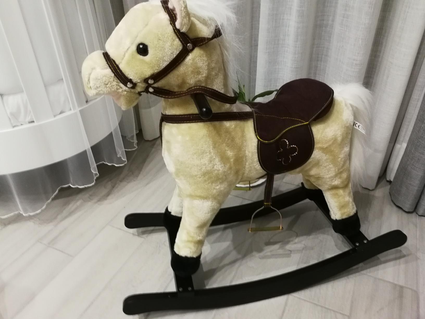 smallfoot 4101 Zottel cavallo a dondolo sonoro