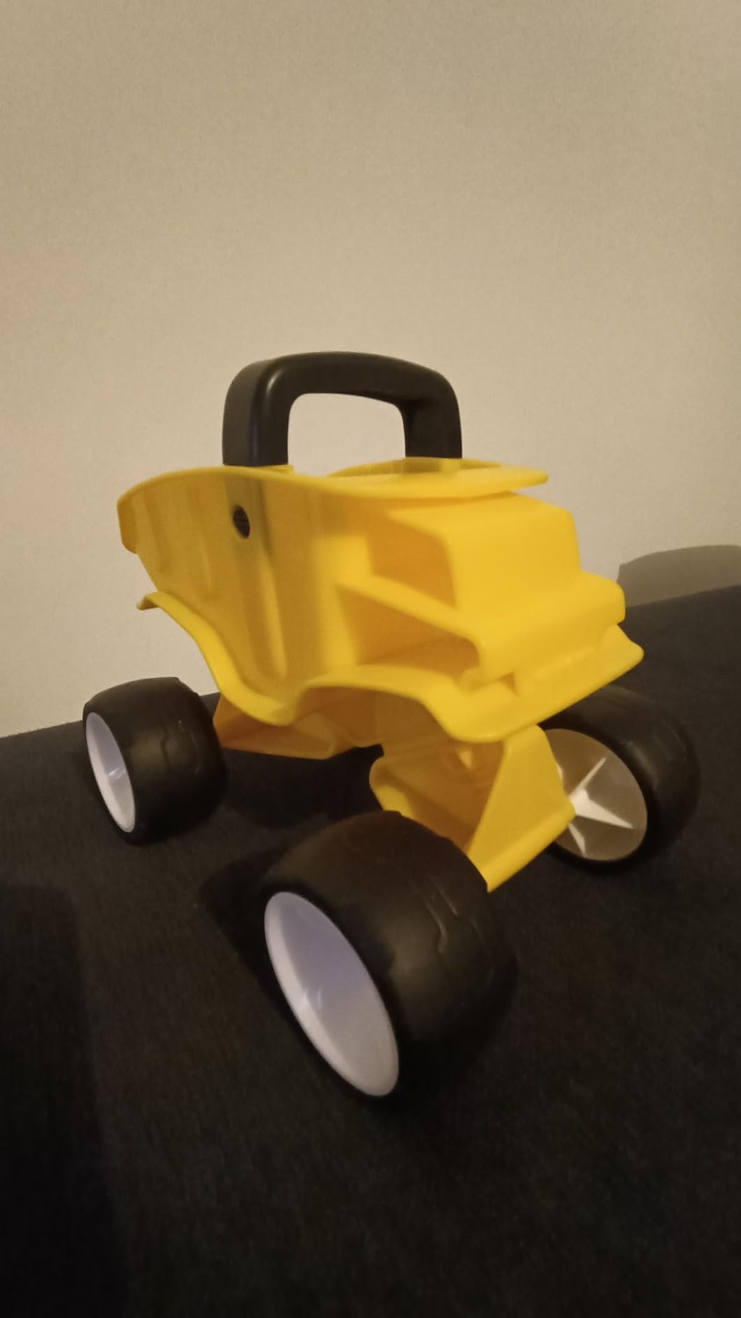 Hape Autocarro Giallo camion ribaltabile spiaggia ruote gomma
