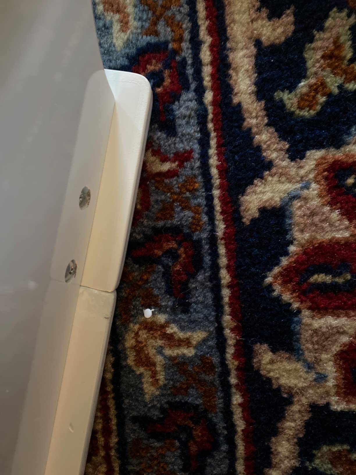 Hape Deluxe Pianoforte Bianco 30 Tasti con Sgabello 3 Anni