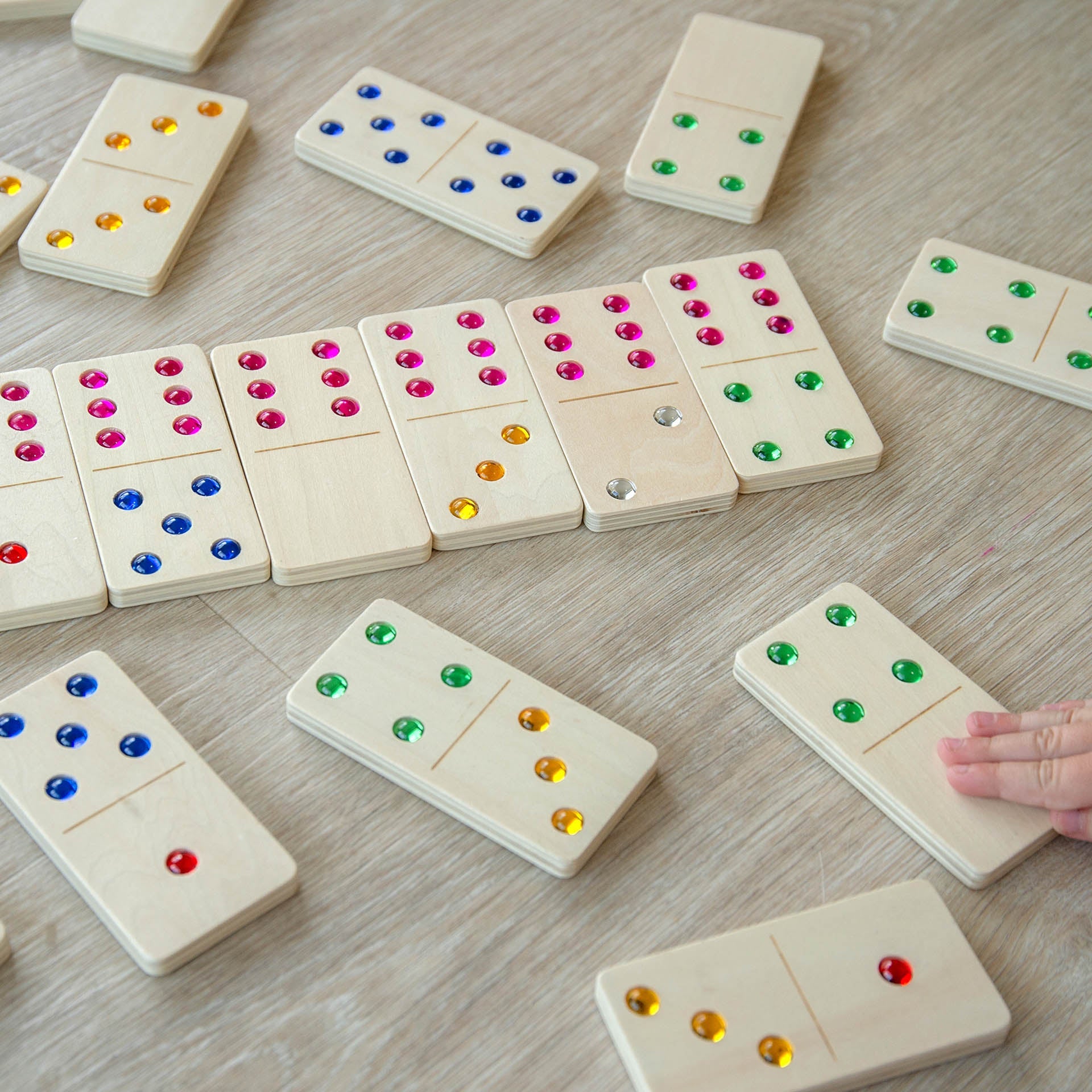 Tickit domino legno gioiello 28 pezzi gemme colorate