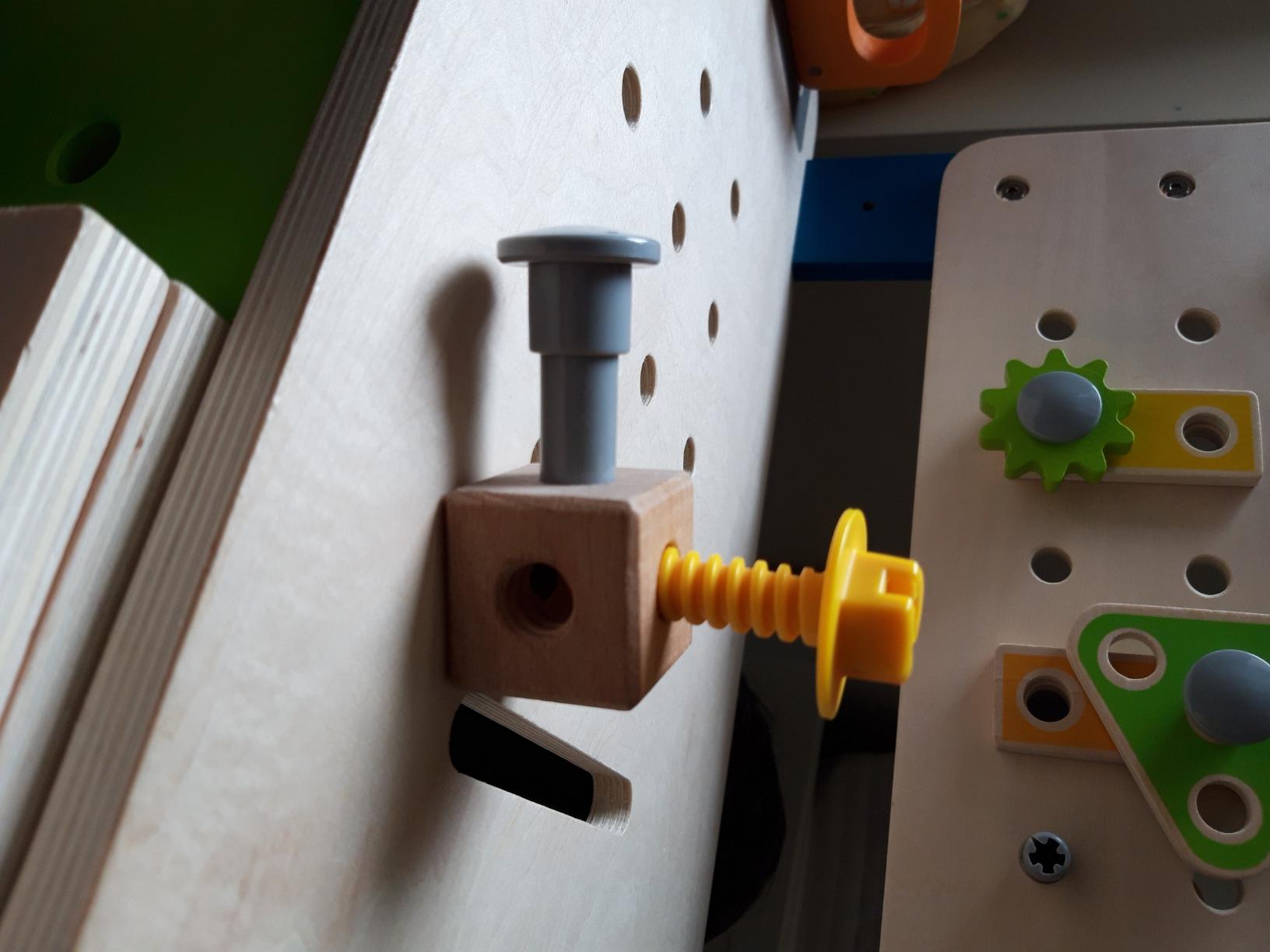 Hape Banco Lavoro legno attrezzi 35 pezzi 3 anni