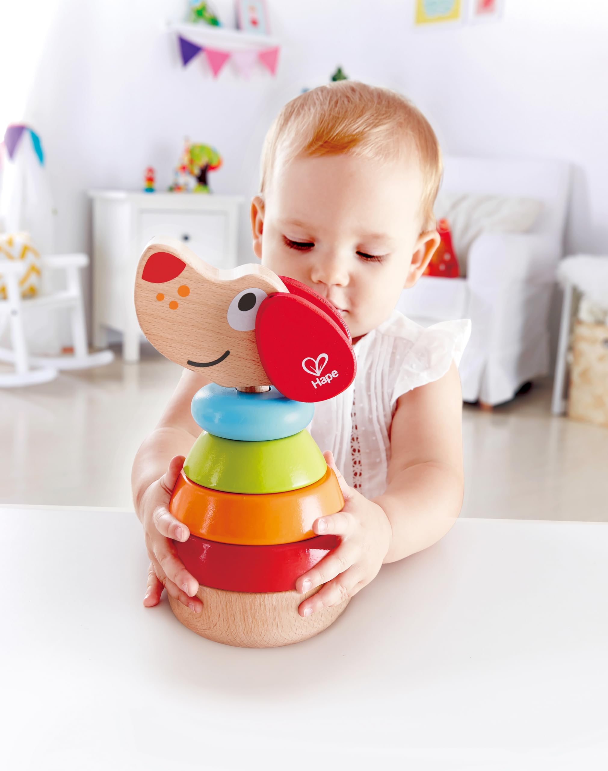 Hape Pepe Arcobaleno impilabile in legno cane 6 pezzi da 12 mesi