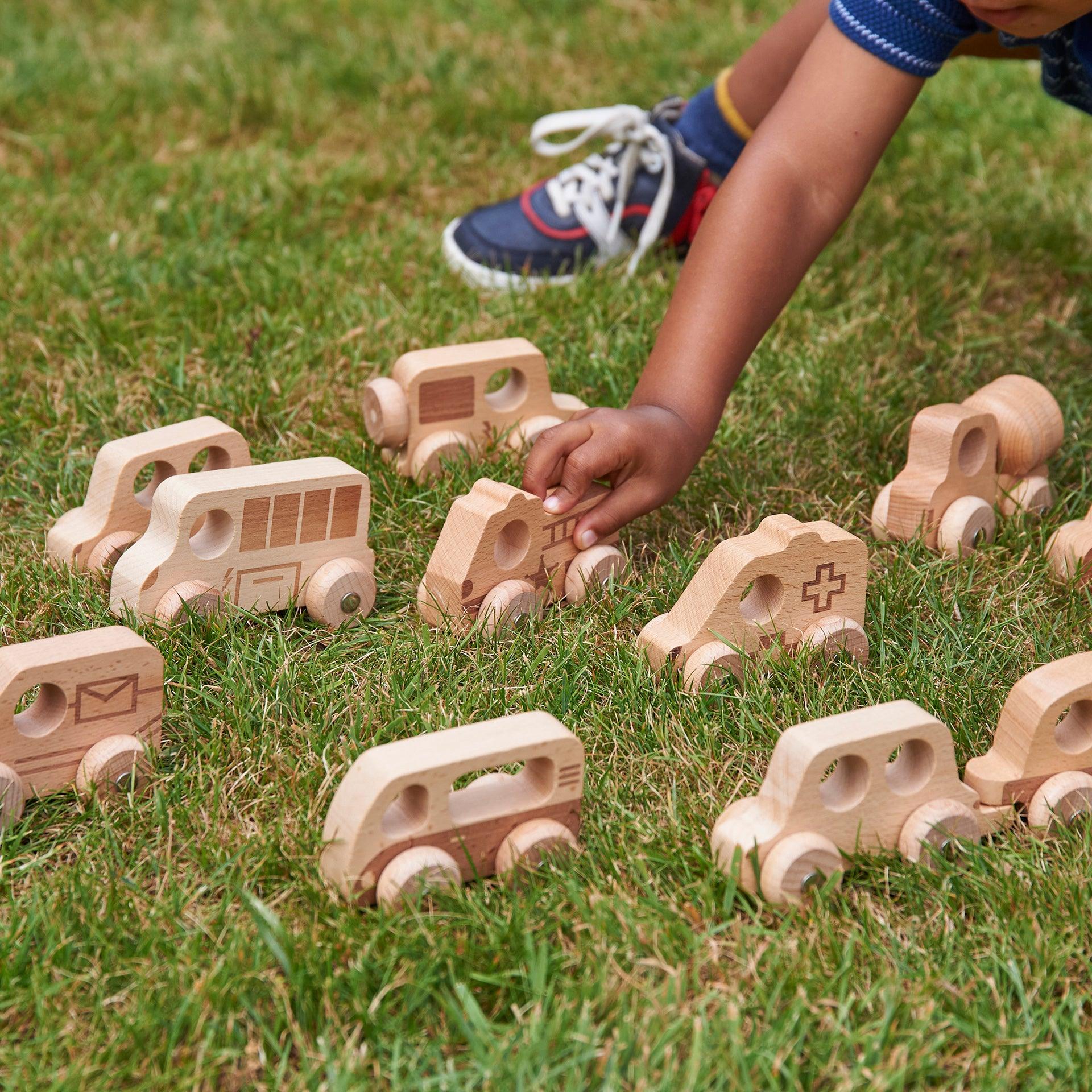 Tickit Natural Wooden Vehicles Set macchinine legno 12 pezzi
