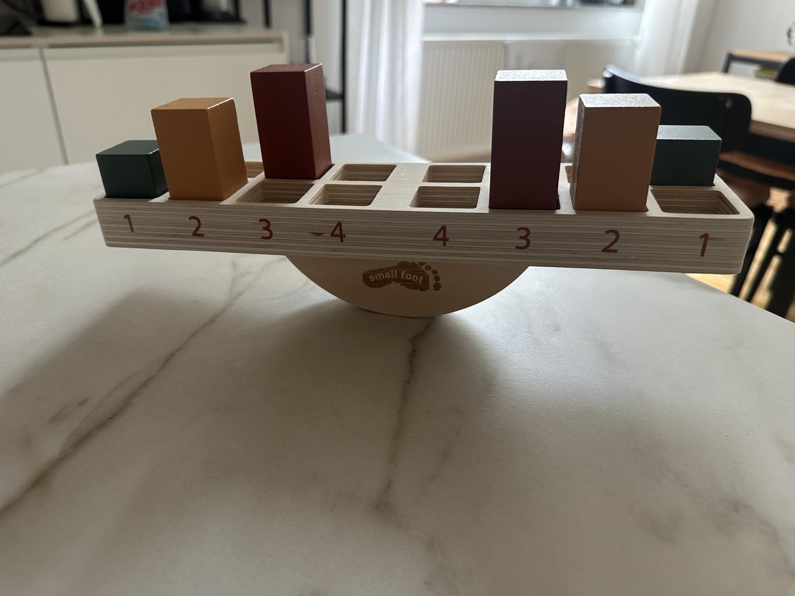 smallfoot Gioco equilibrio montessori altalena legno 16 pezzi