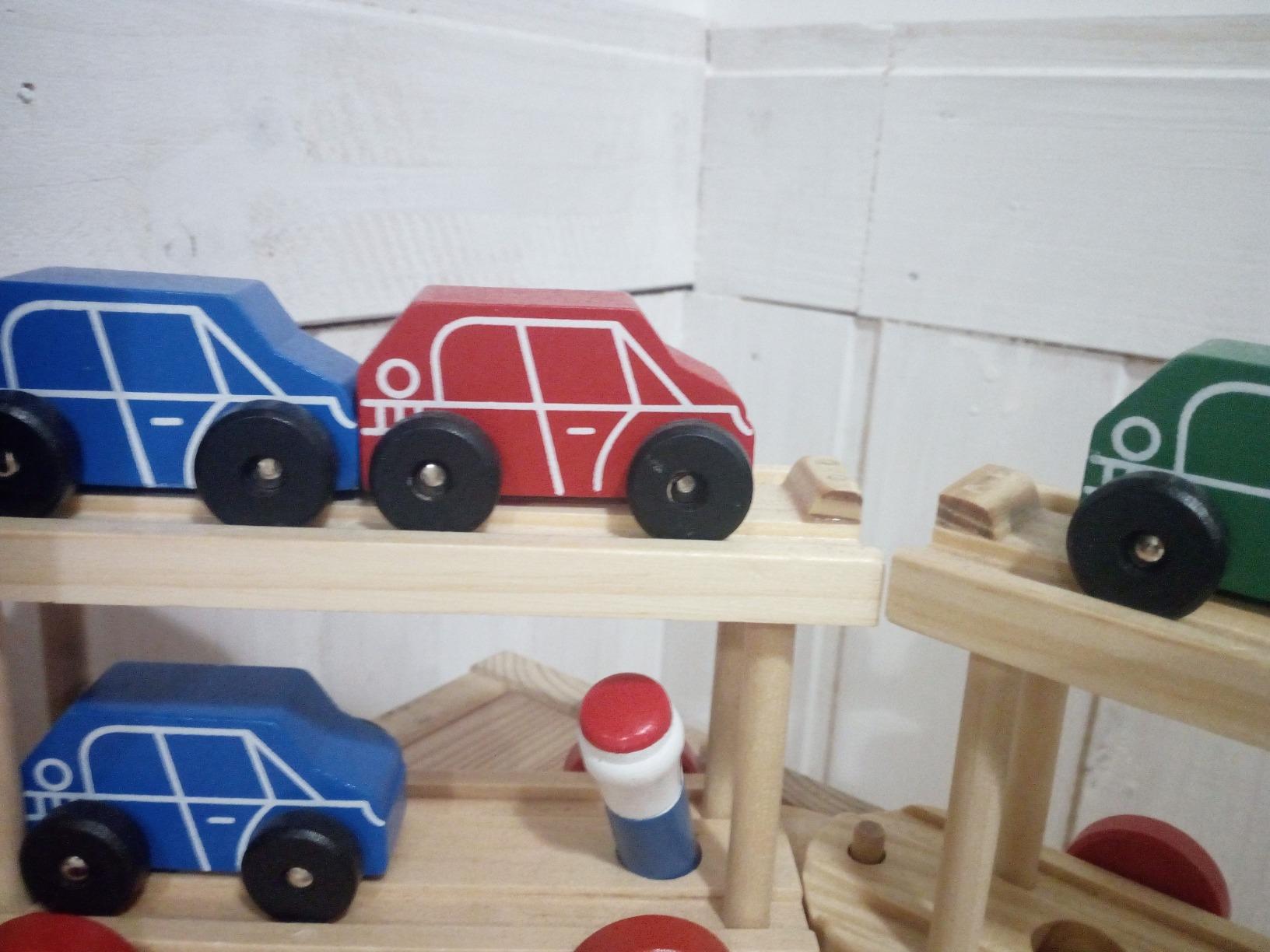 smallfoot 7006 autotreno legno con 8 auto