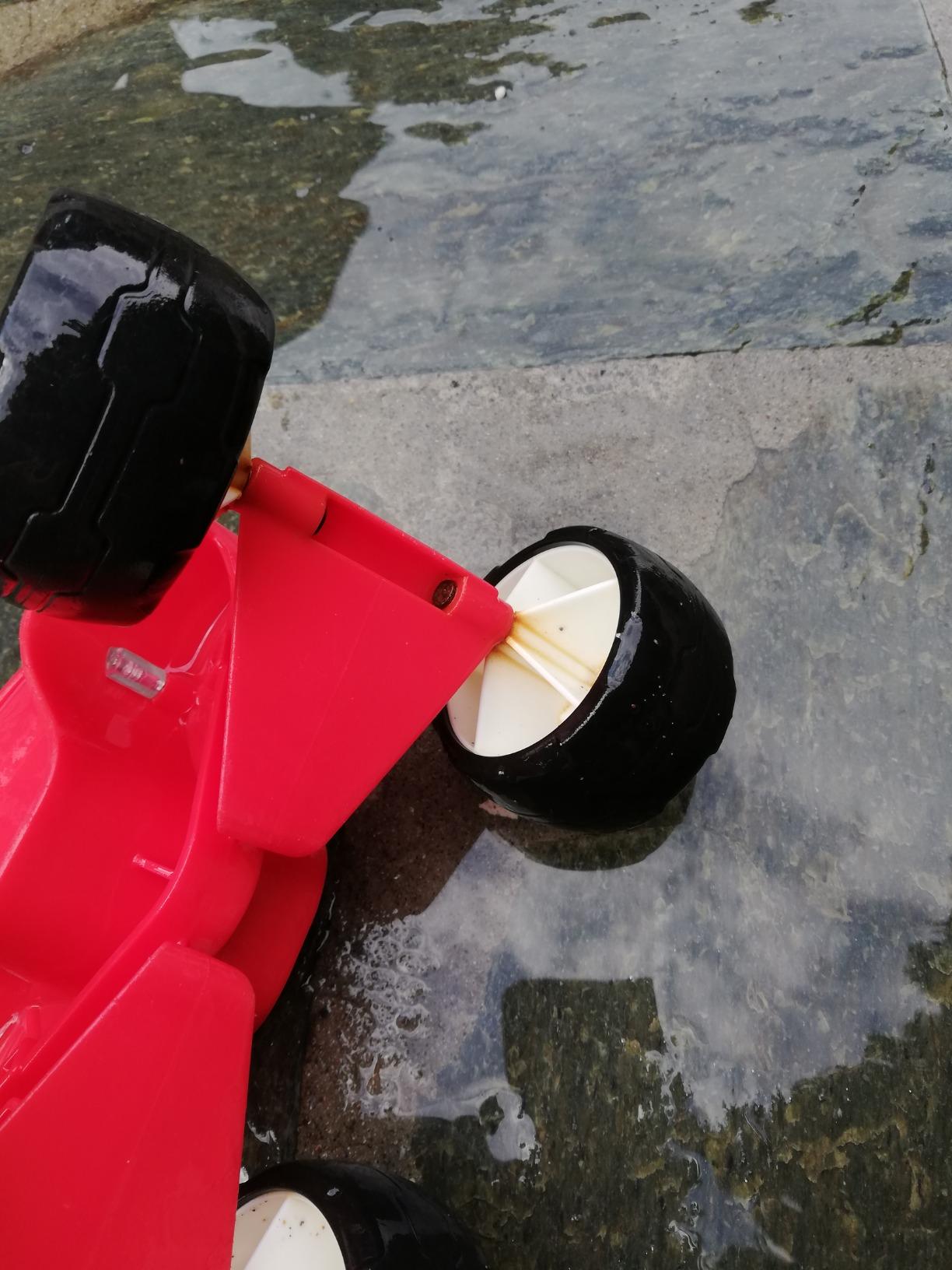 Hape Autocarro Giallo camion ribaltabile spiaggia ruote gomma