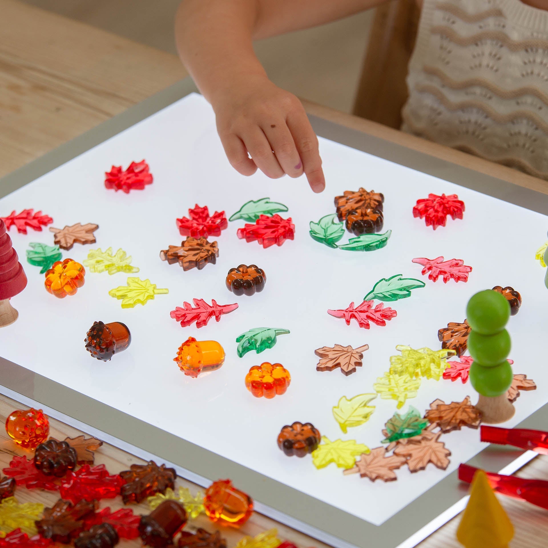 Tickit Translucent Colour Leaves foglie traslucide 120 pezzi 3 anni