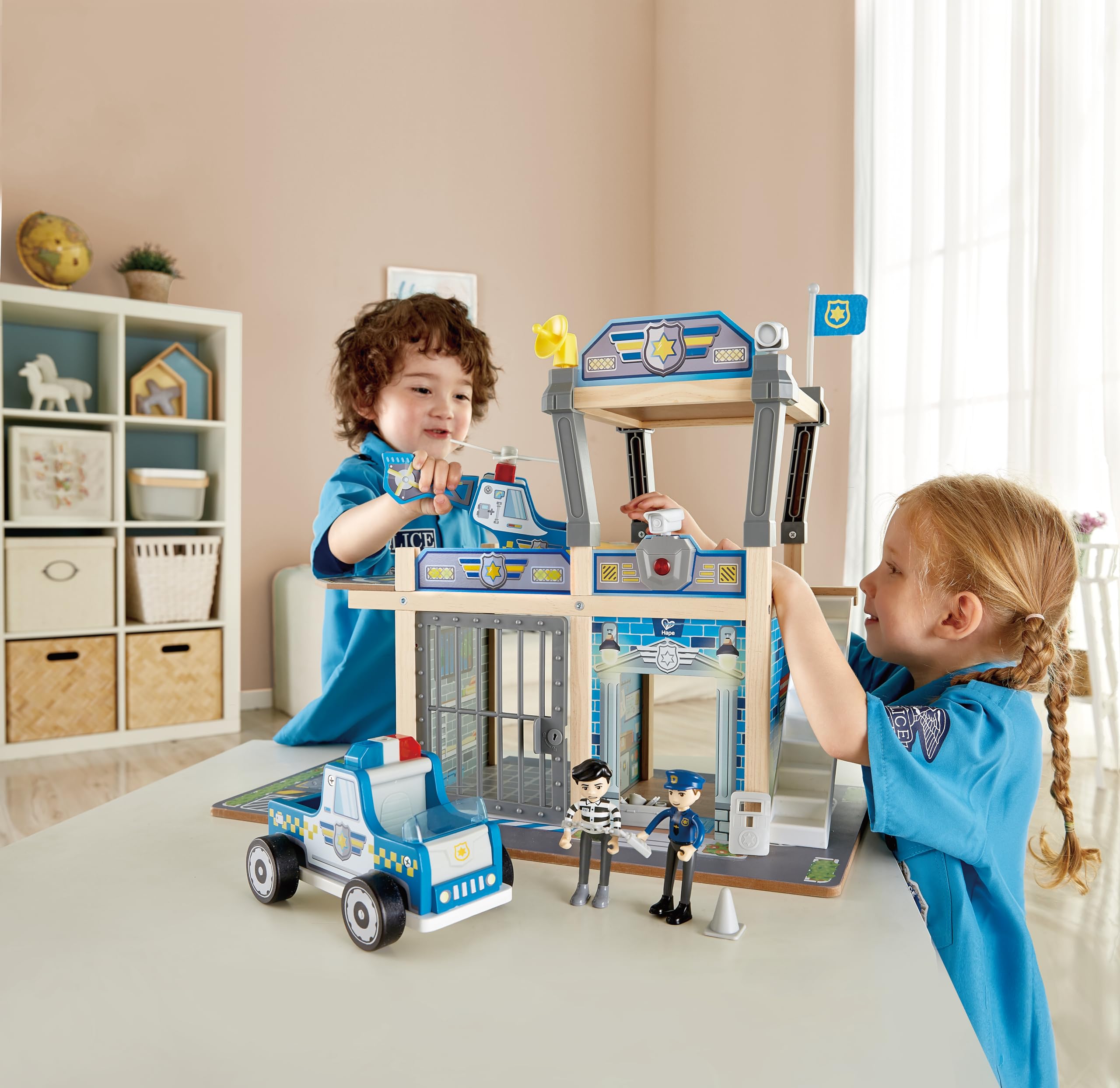 Hape stazione di polizia metropolitana playset legno