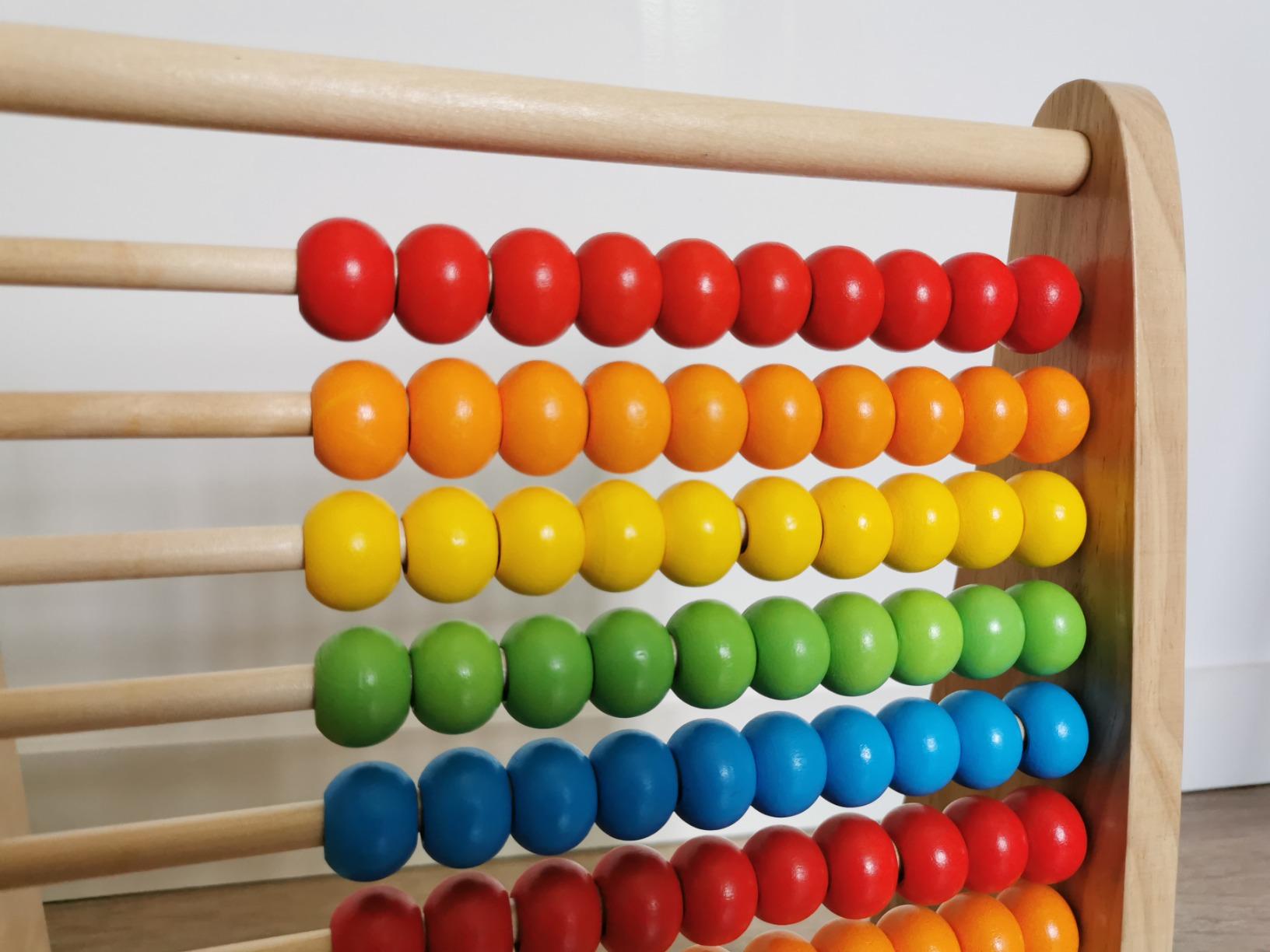 Hape E0412 Abaco Palline Arcobaleno Gioco Legno