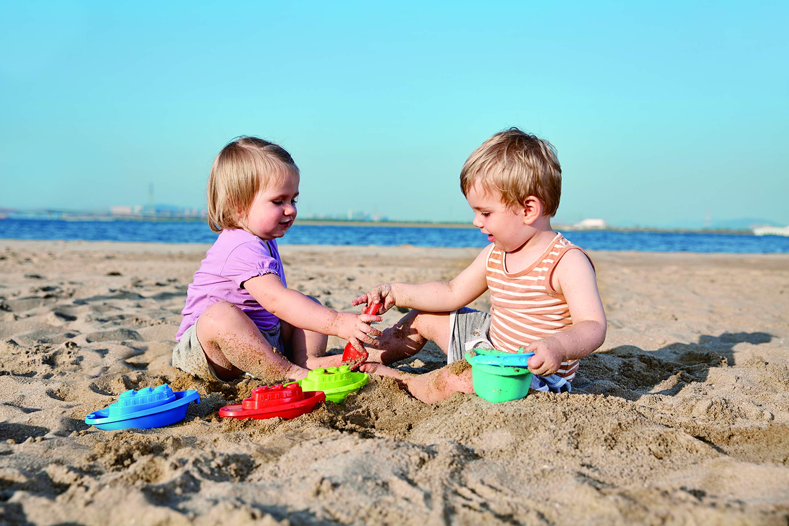 Hape Barchette Impilabili Gioco Spiaggia 18 Mesi 3 Pezzi