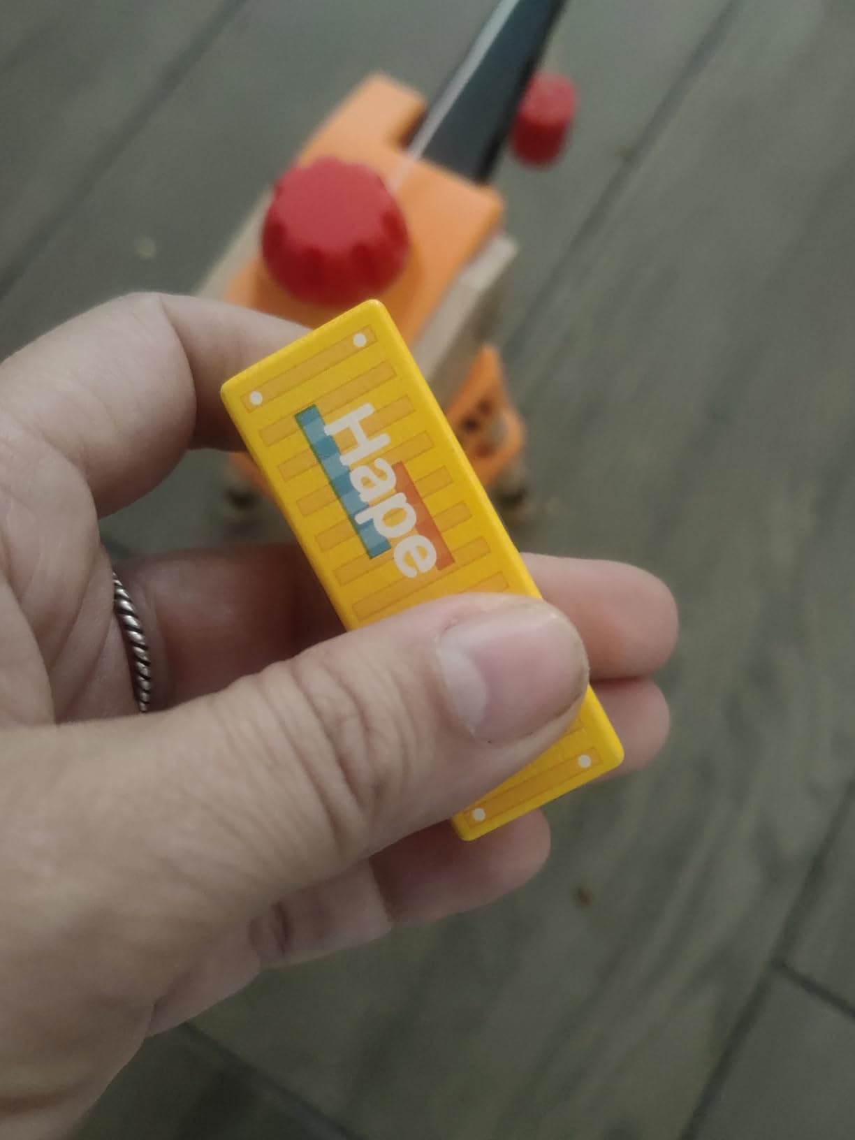 Hape Gru Braccio Grande 360° legno con camion