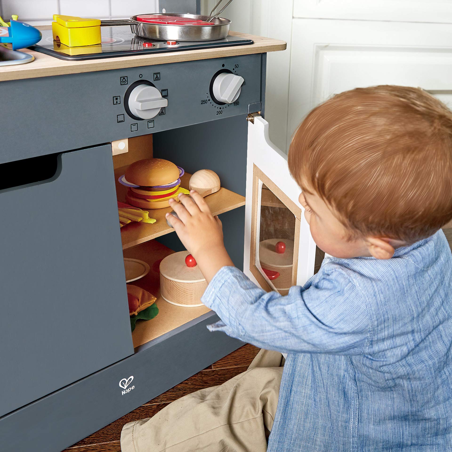 Hape E3166 Cucina Grigia giocattolo in legno con luci e suoni