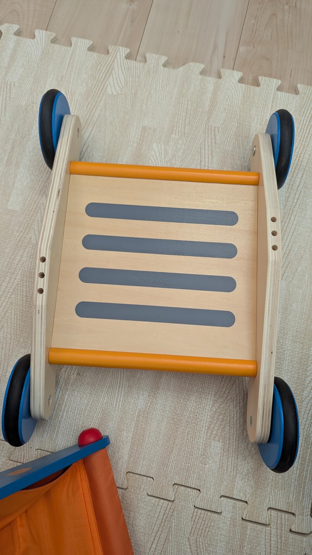 Hape E3123 Carrello della Spesa Legno Gioco da 3 Anni