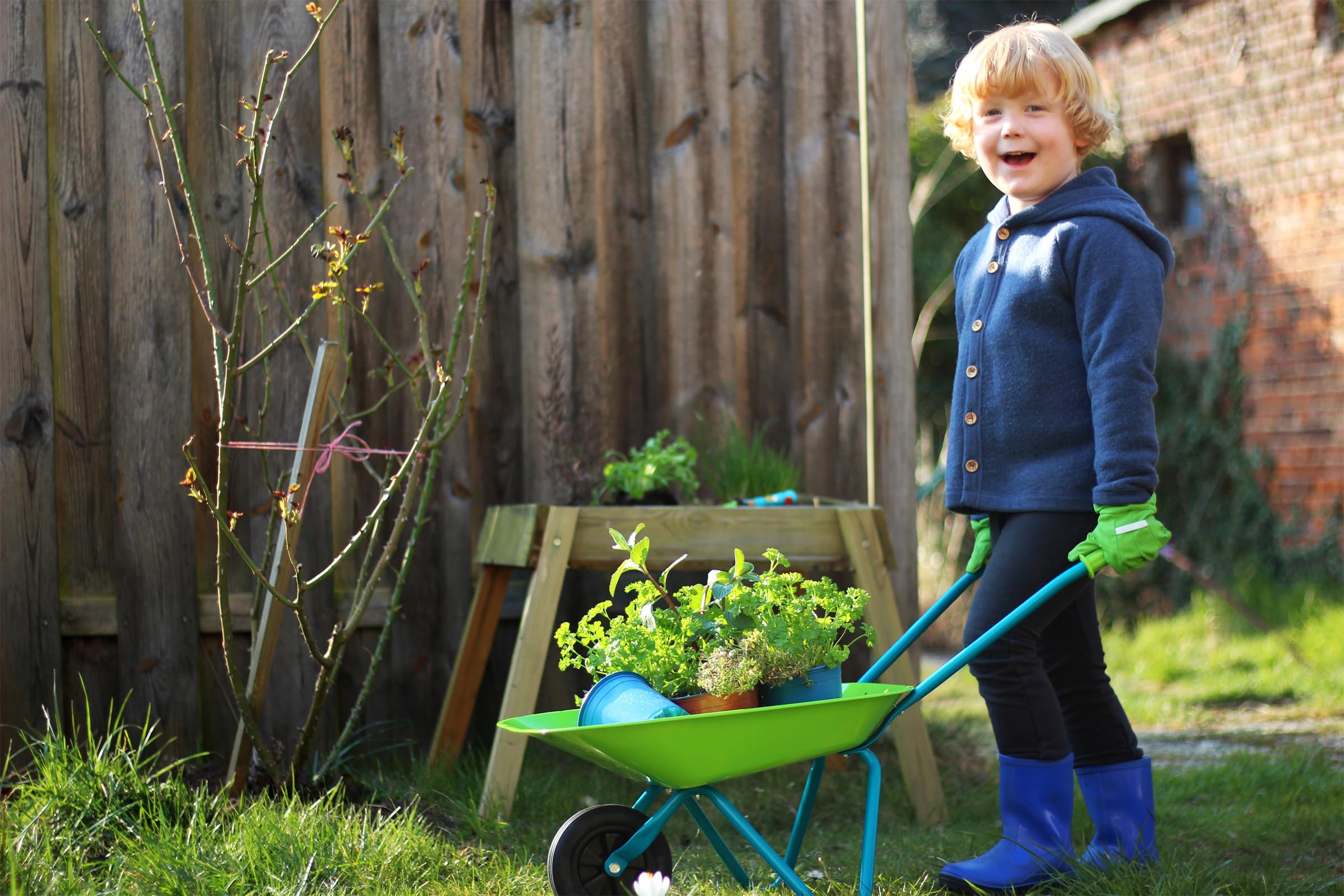 smallfoot Set grande da giardinaggio con carriola gioco bambini