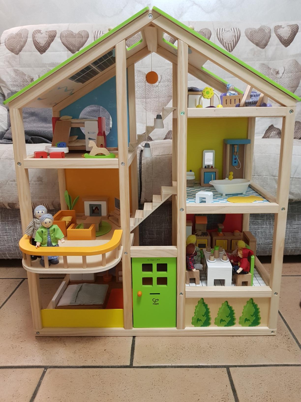 Hape E3401 Casa 4 Stagioni casa bambole legno arredata
