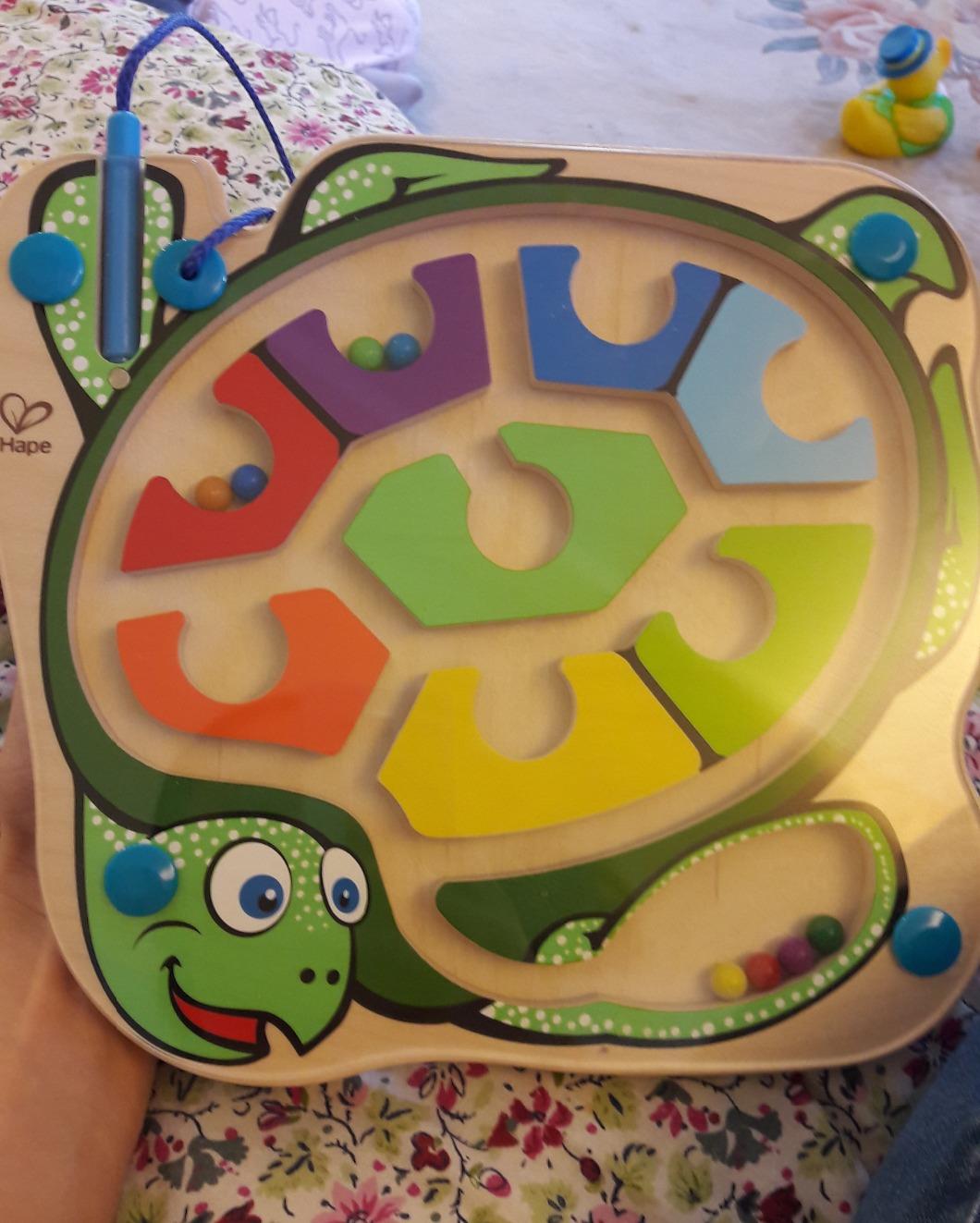 Hape E1705 Labirinto Magnetico Tartaruga Gioco in Legno